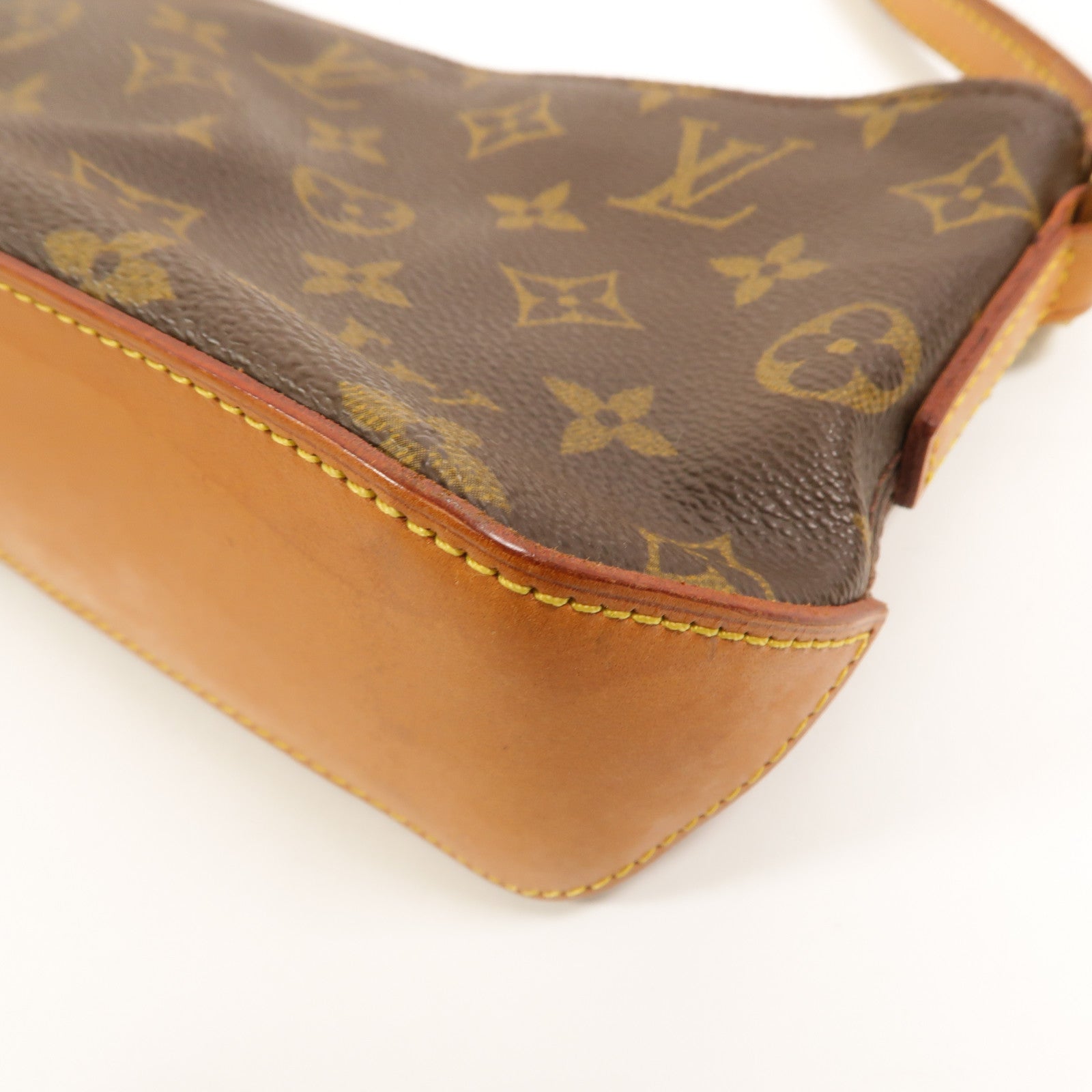 LOUIS VUITTON Monogram Trotteur肩背袋