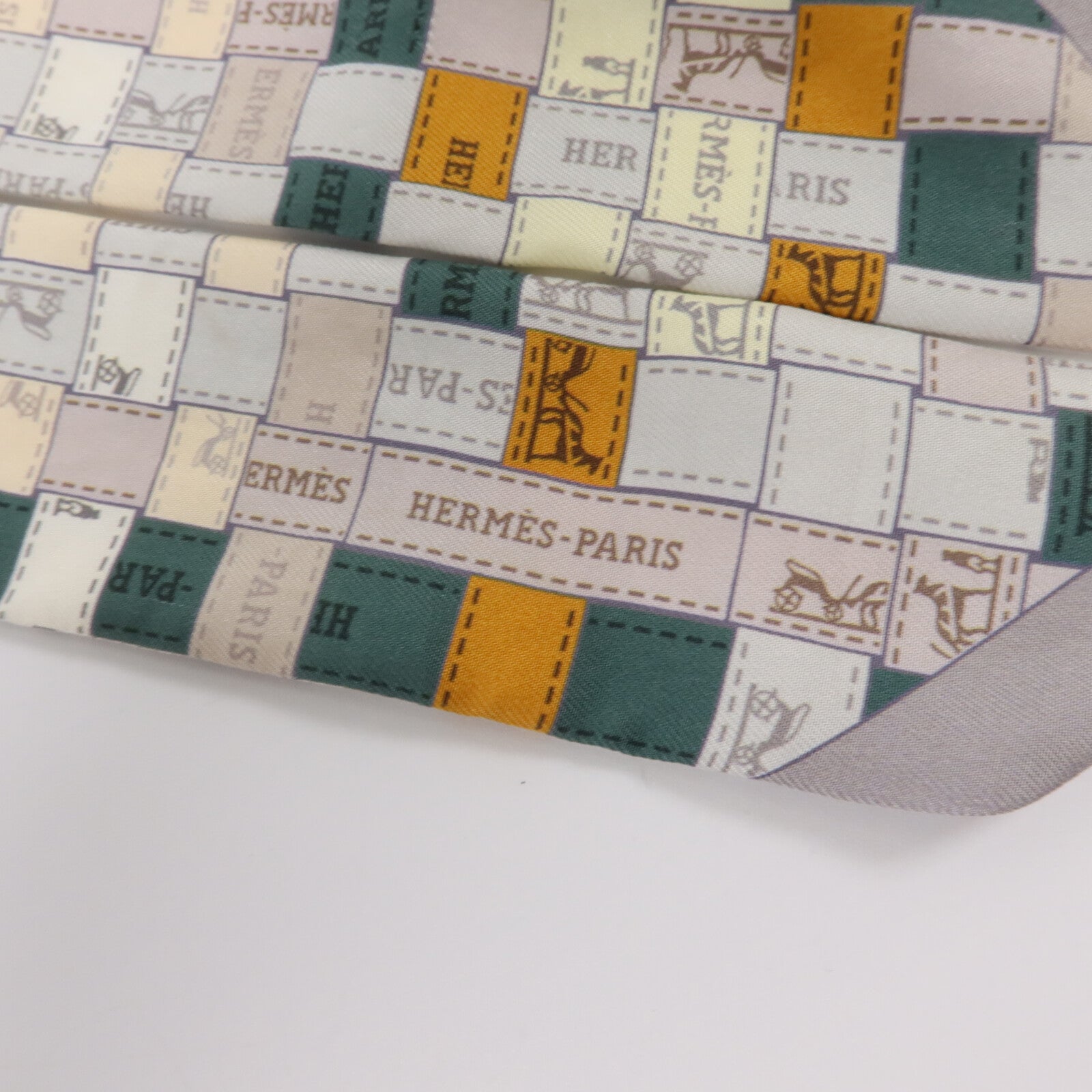 HERMES 絲質Twilly絲巾