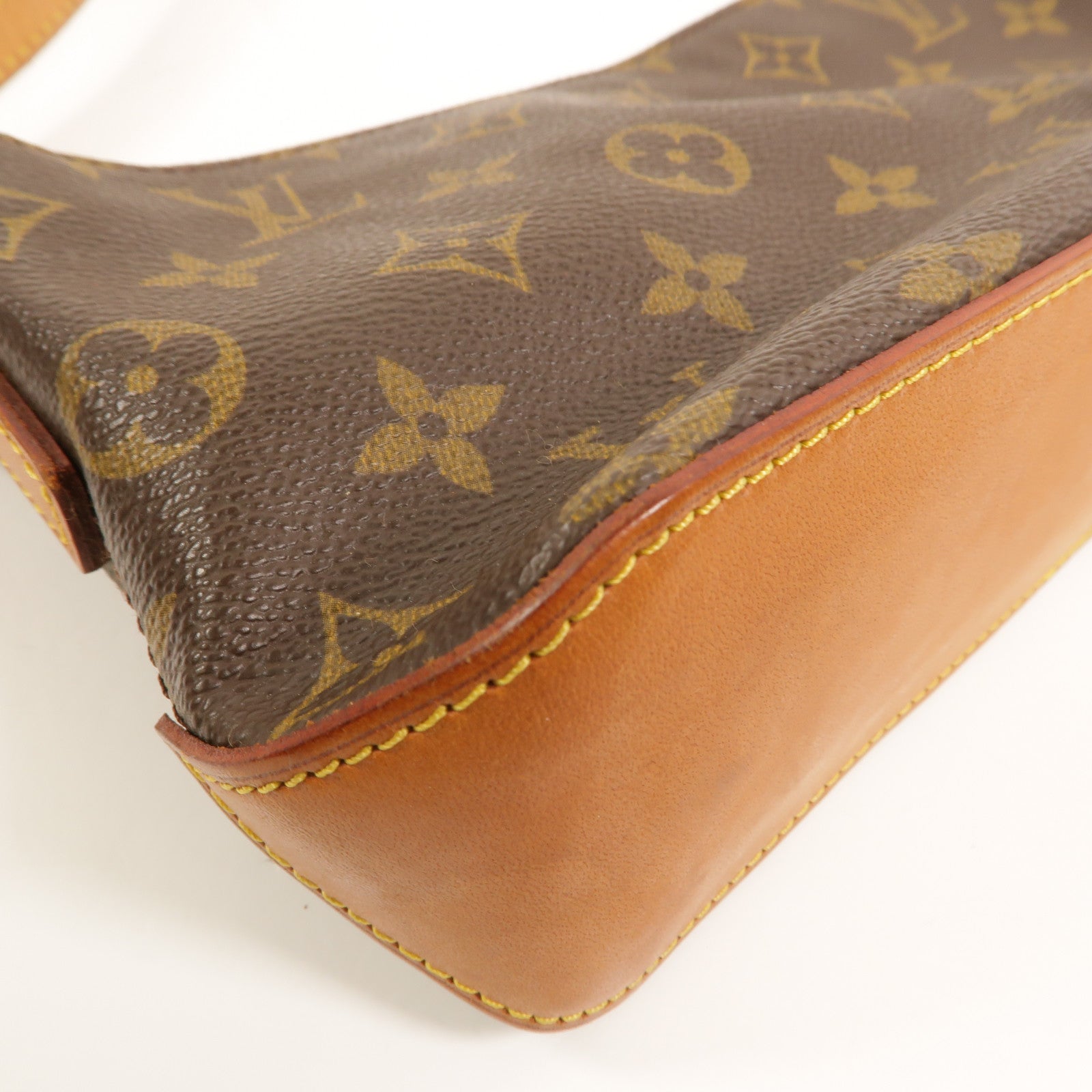 LOUIS VUITTON Monogram Trotteur肩背袋