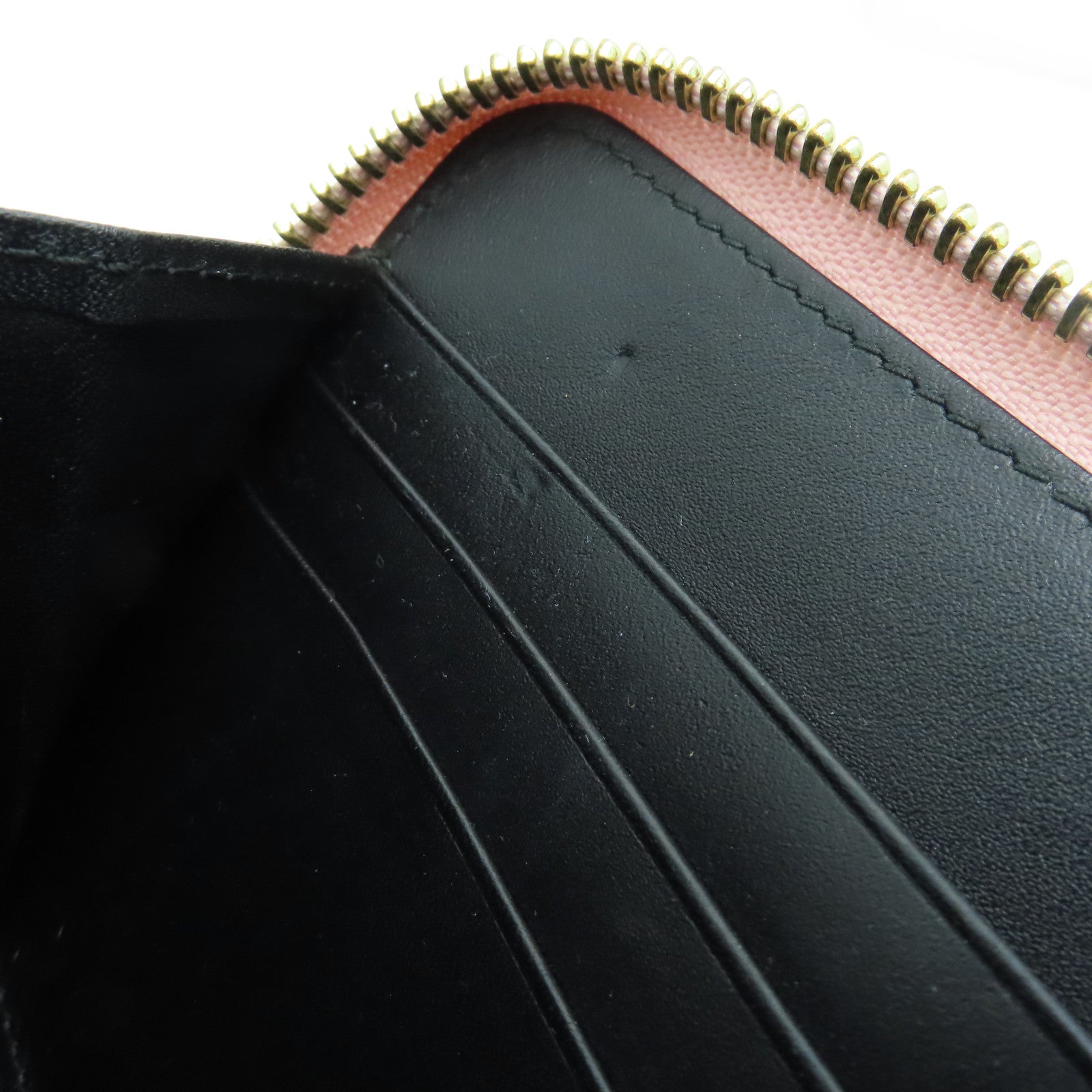 LOEWE 牛皮皮革Long Wallet金扣长钱包粉红色