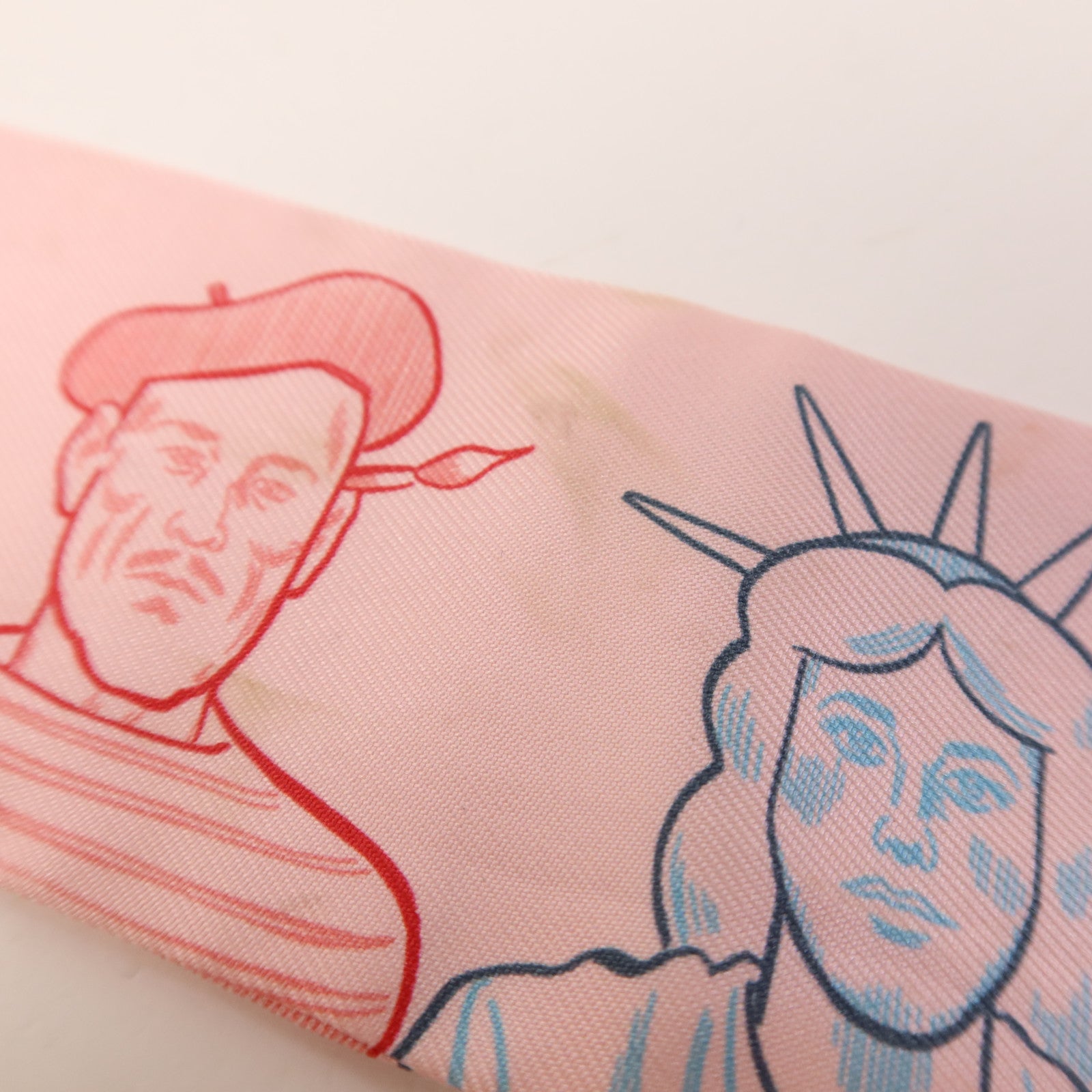 HERMES 絲質Twilly絲巾