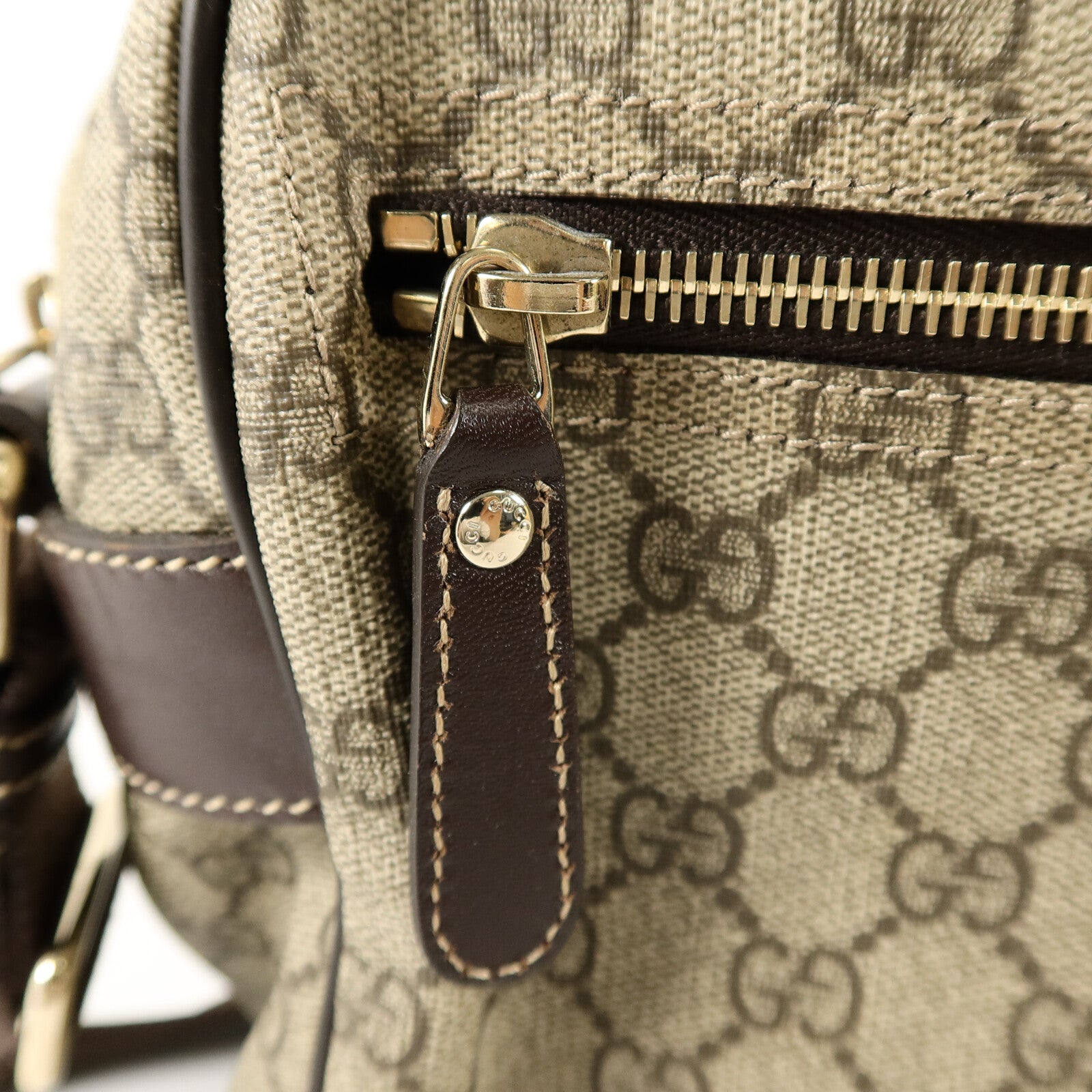 GUCCI 塗層帆布Messenger Bag肩背袋