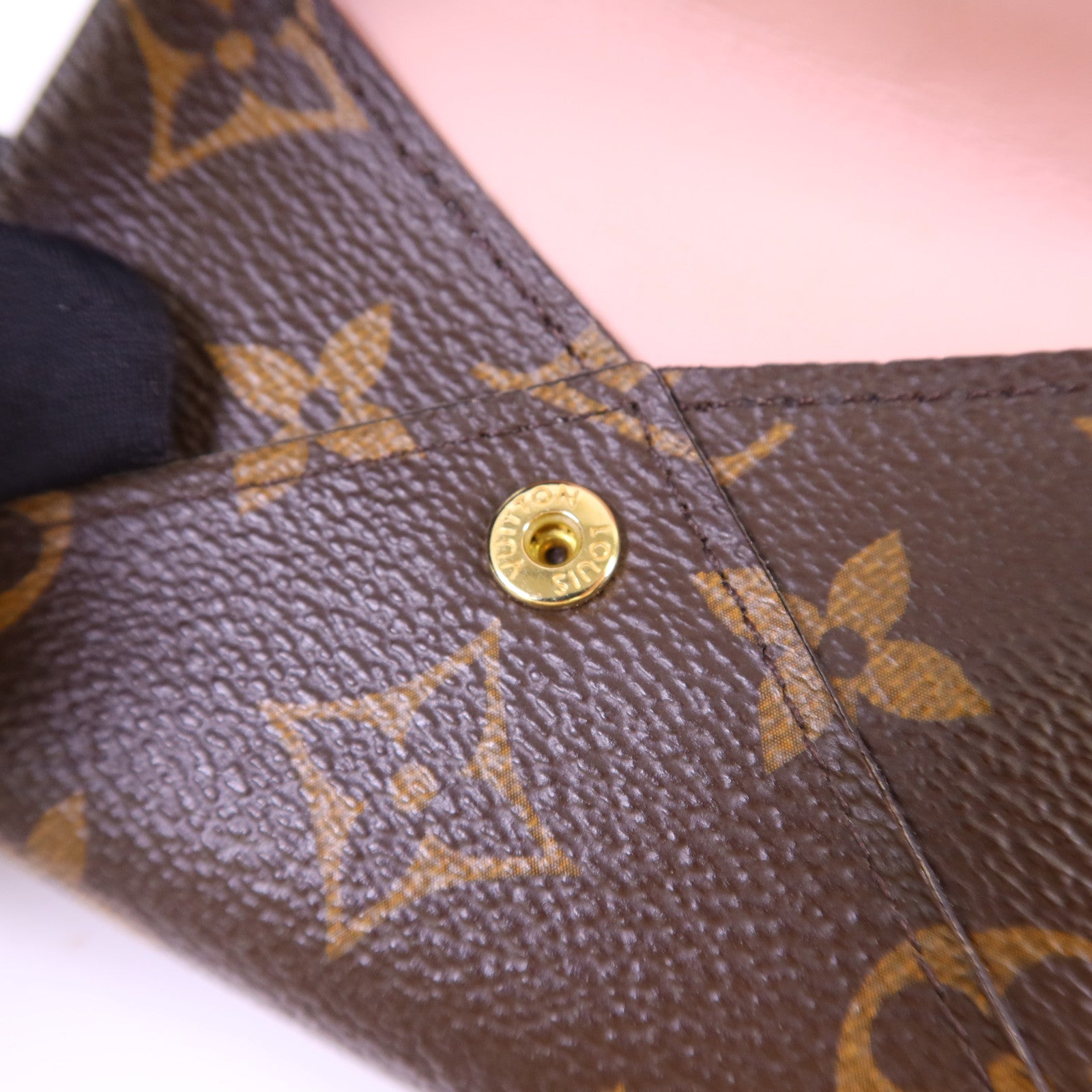 LOUIS VUITTON Monogram Celeste Trifold Wallet金扣錢包