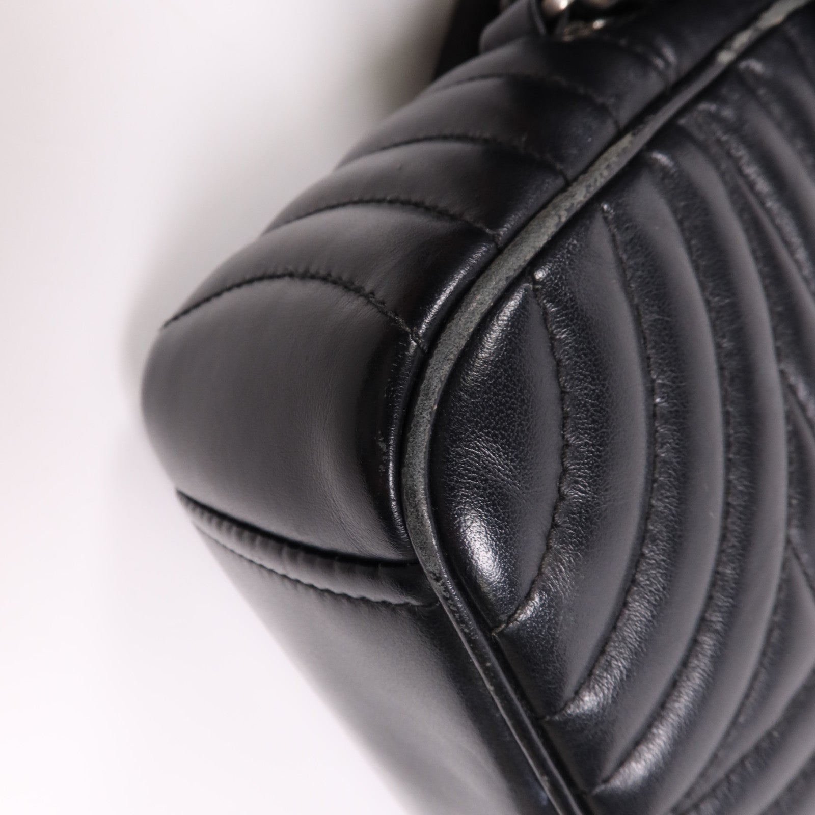 PRADA 牛皮皮革Shoulder Bag銀扣肩背袋