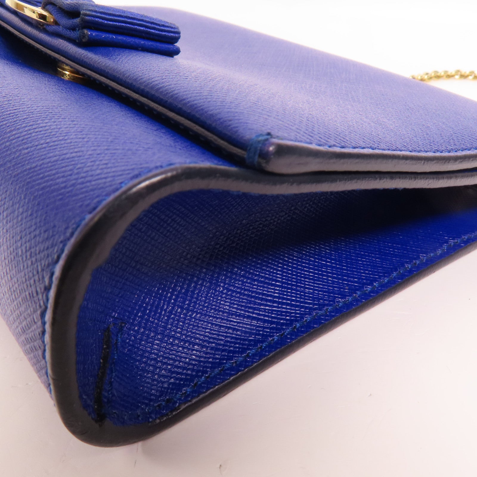 Salvatore Ferragamo 牛皮皮革Vara Bow Mini金扣肩背袋