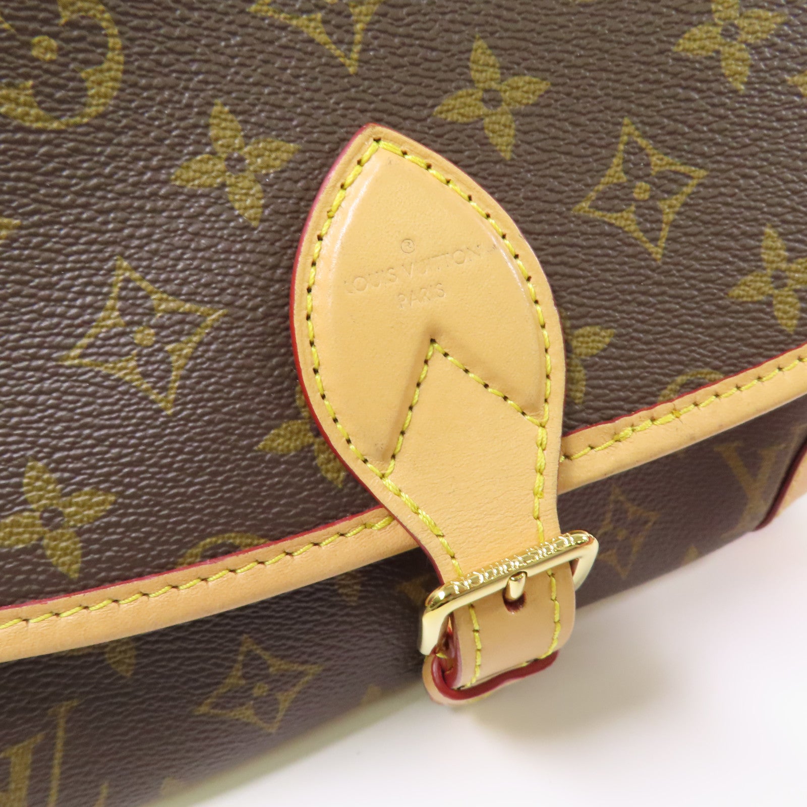 LOUIS VUITTON Monogram Diane金扣肩背袋