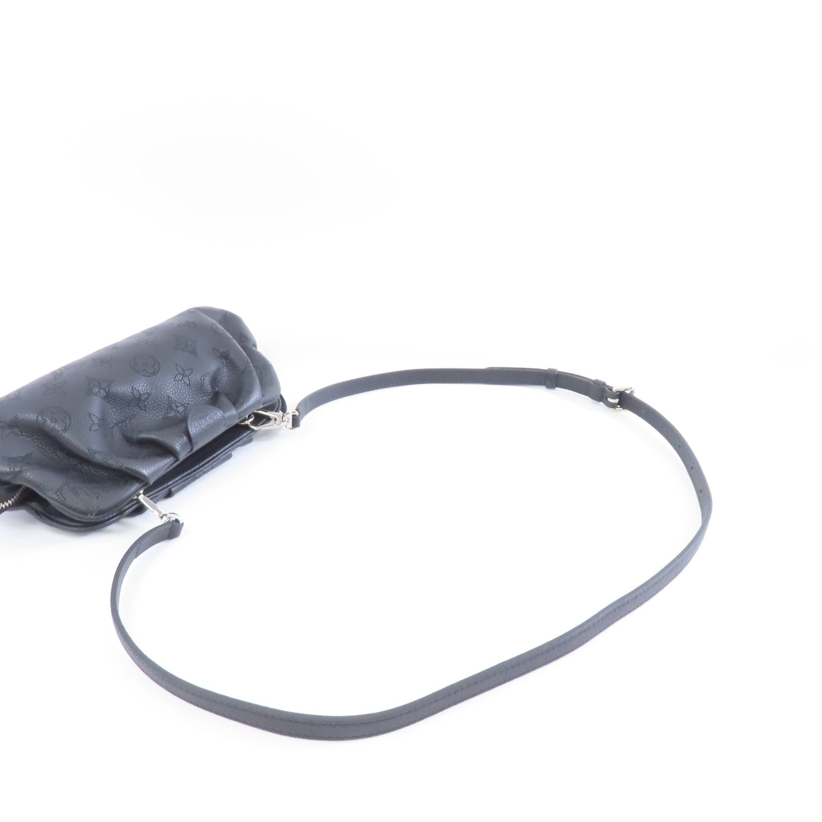 LOUIS VUITTON Mahina Mini Scara銀扣肩背袋黑色