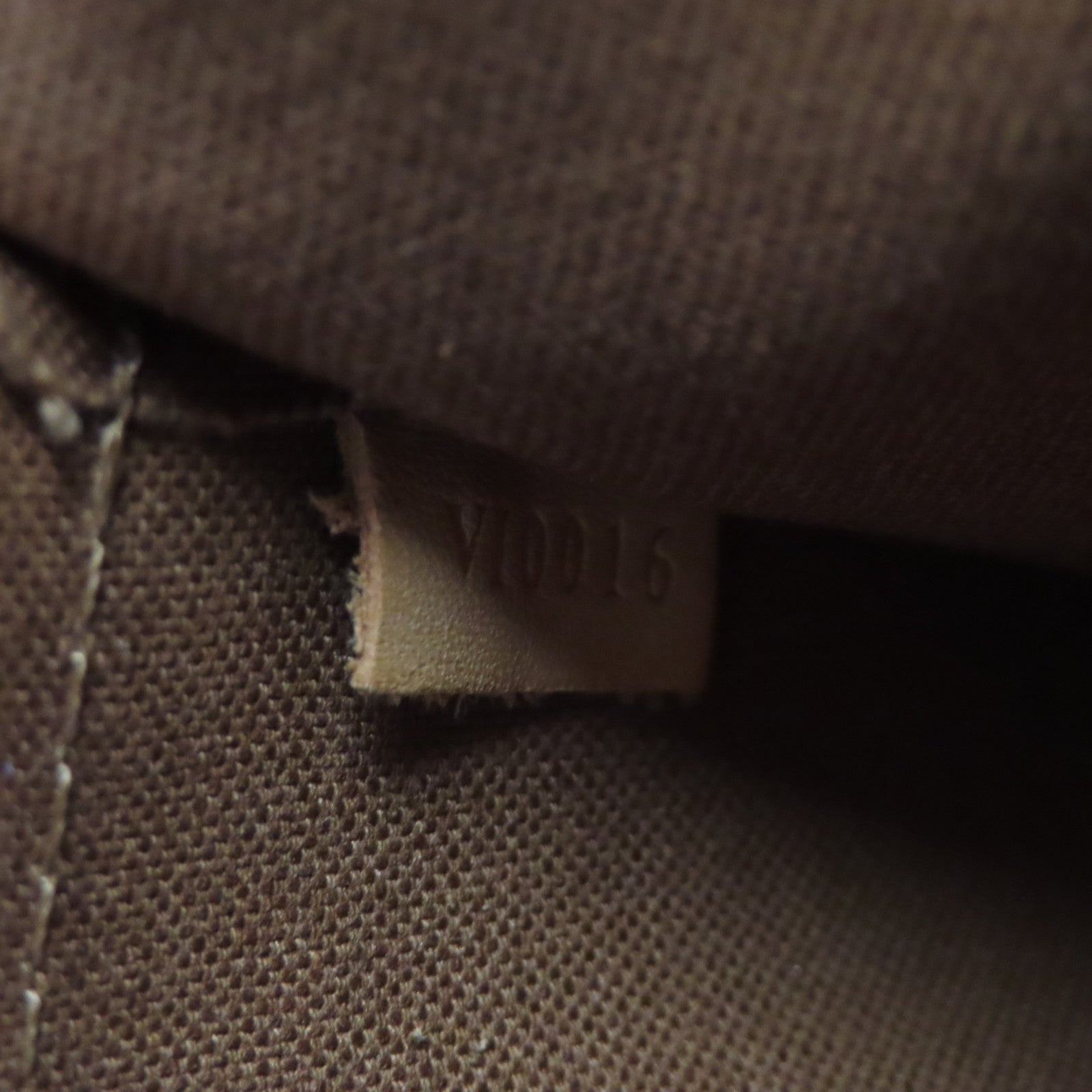 LOUIS VUITTON Monogram Popincourt金扣手挽袋啡色