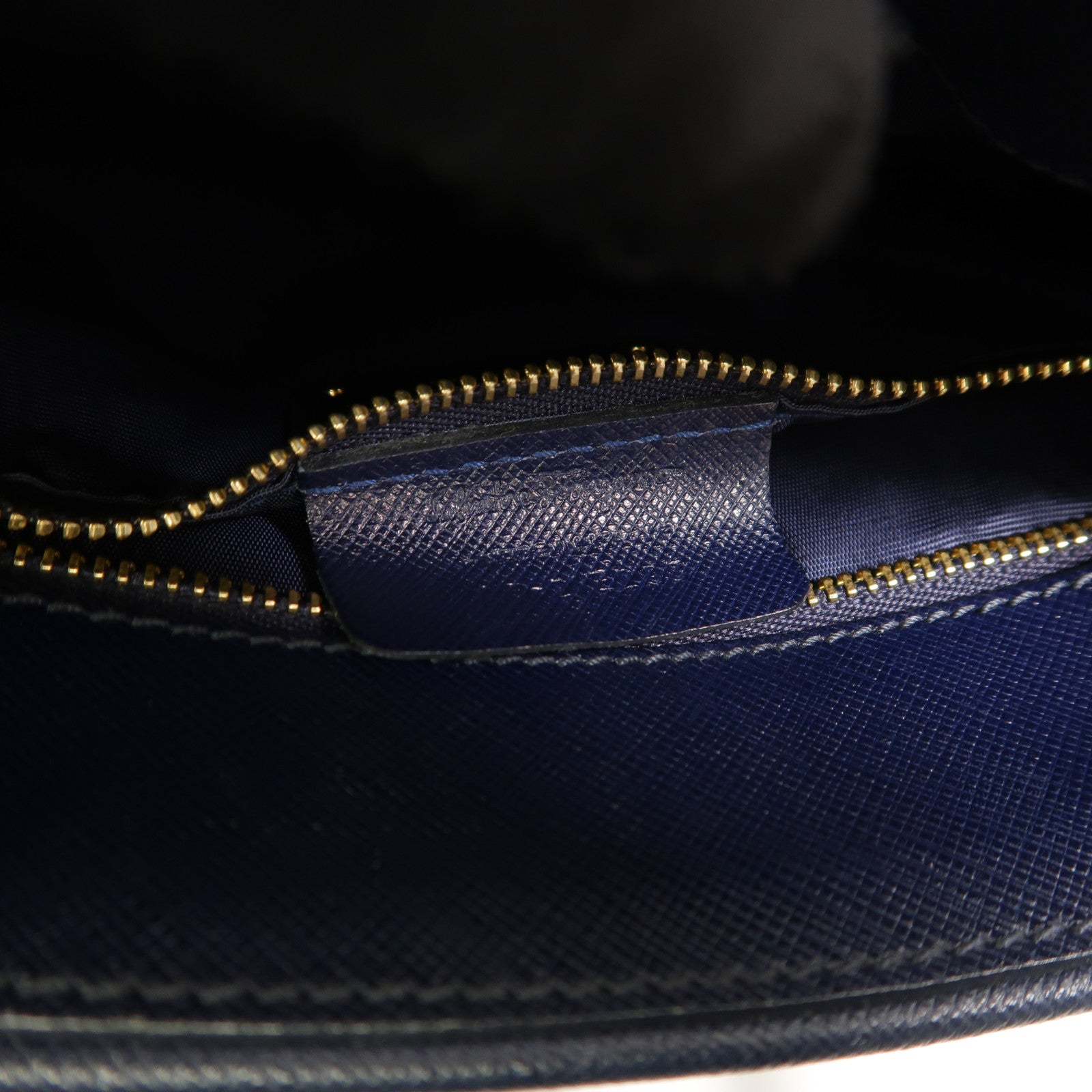 Salvatore Ferragamo 牛皮皮革2 Way Shoulder Bag手挽肩背兩用袋