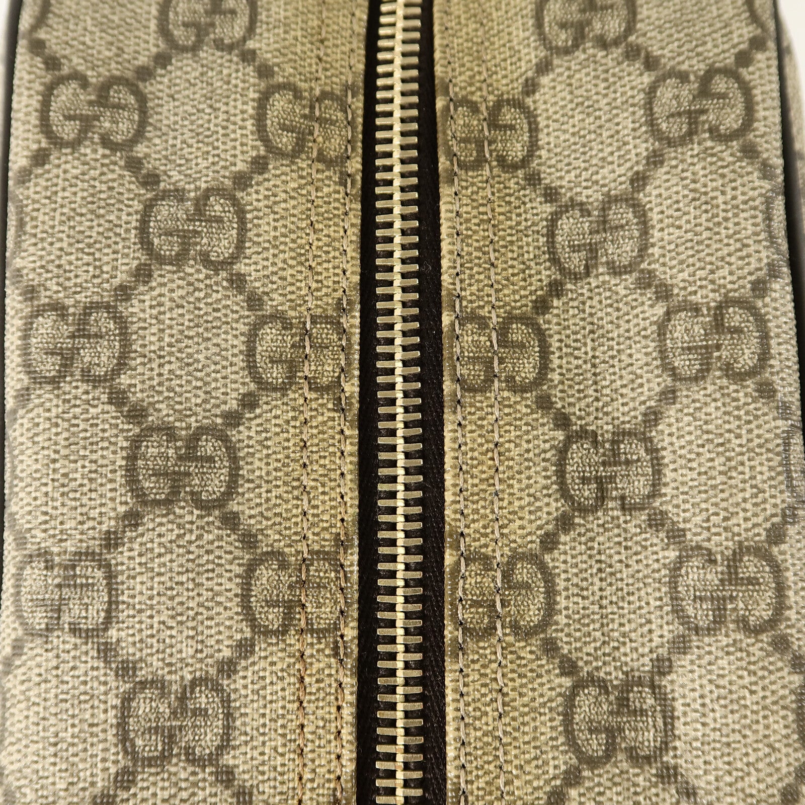 GUCCI 塗層帆布Messenger Bag肩背袋