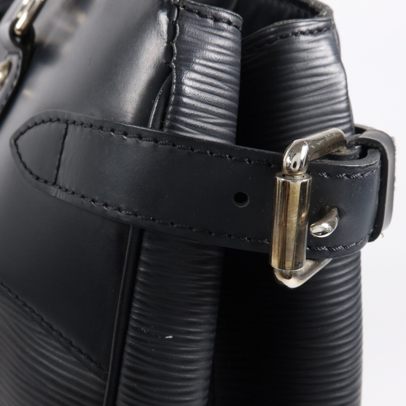 LOUIS VUITTON Epi Passy GM手挽袋