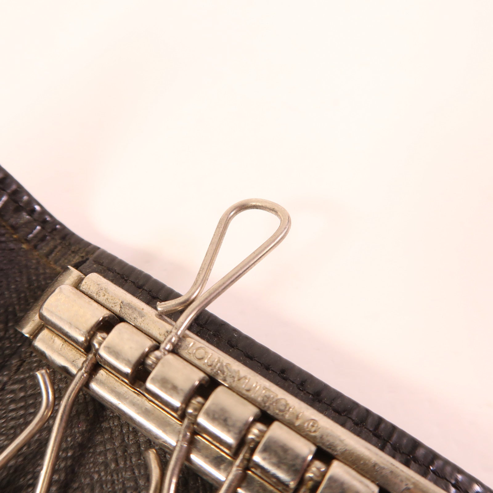 LOUIS VUITTON Epi Key Case銀扣鎖匙包