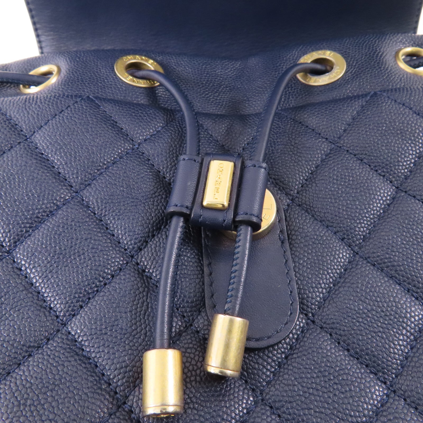 CHANEL 牛皮皮革Backpack金扣鏈帶背包