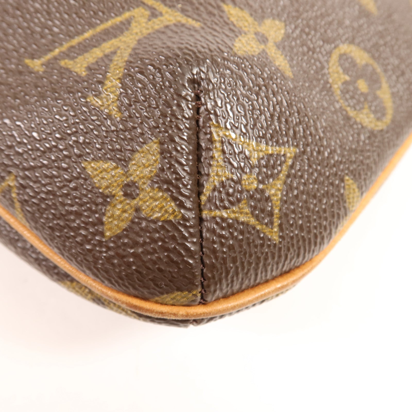 LOUIS VUITTON Monogram Musette Tango Short Shoulder金扣肩背袋