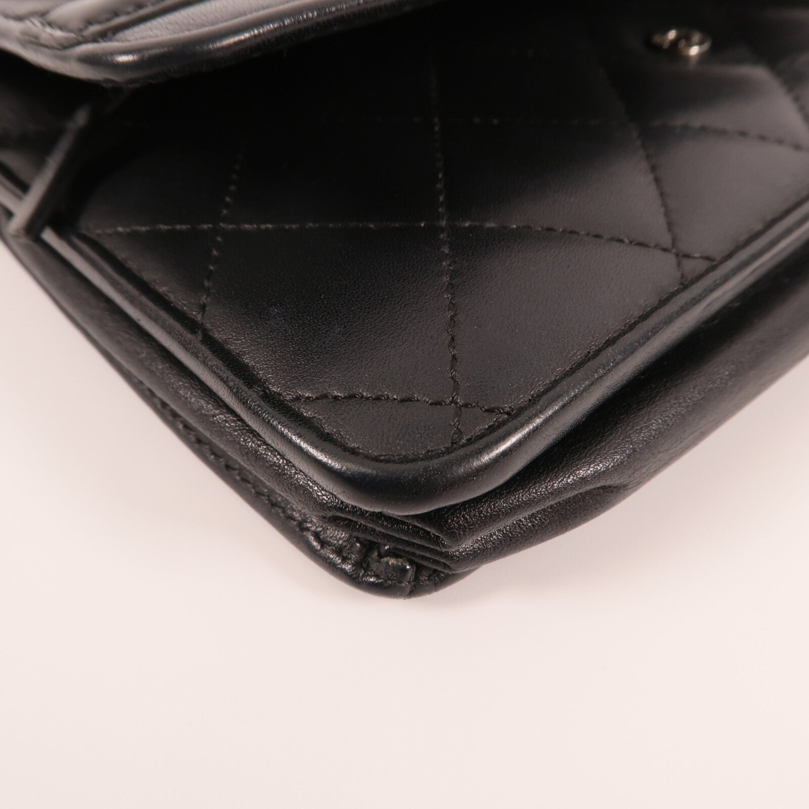 CHANEL 牛皮皮革Cambon Wallet On Chain銀扣鏈帶肩背袋
