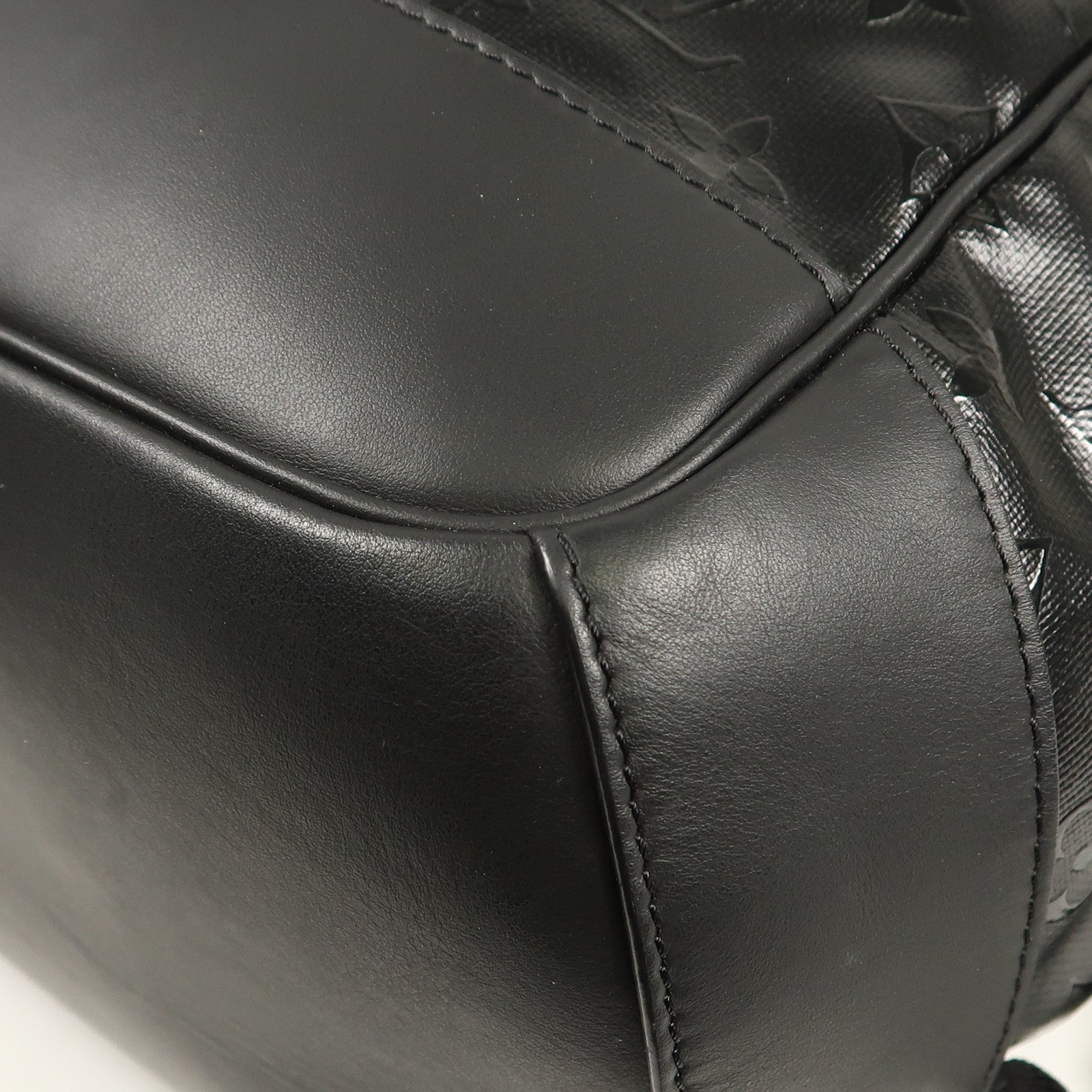 LOUIS VUITTON Monogram Storm Ski Backpack背包