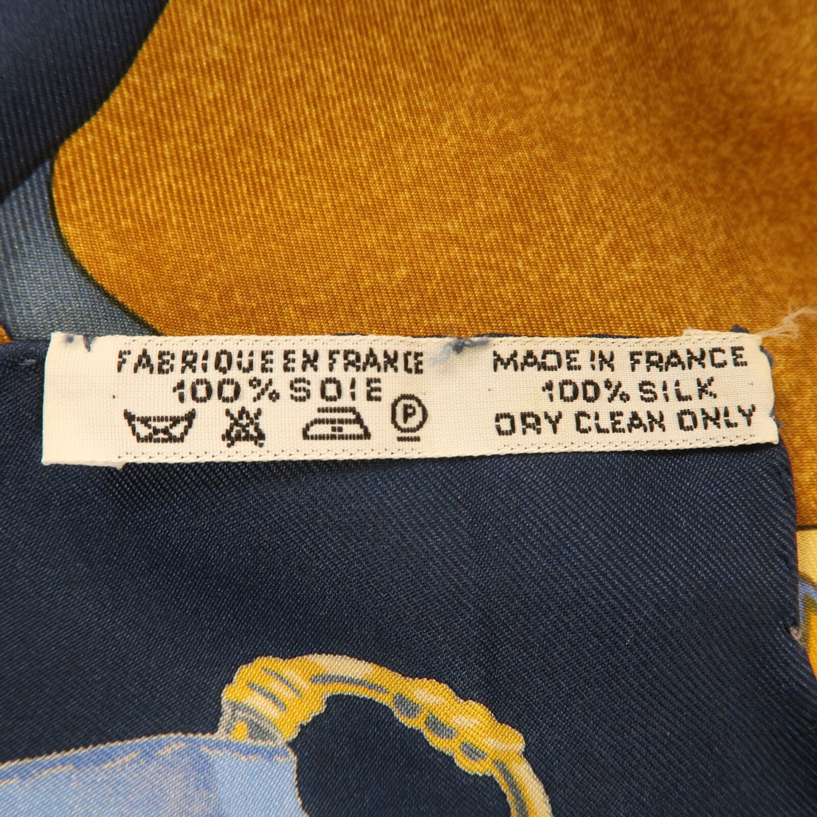 HERMES 【激減優惠】絲質90 x 90Scarf絲巾