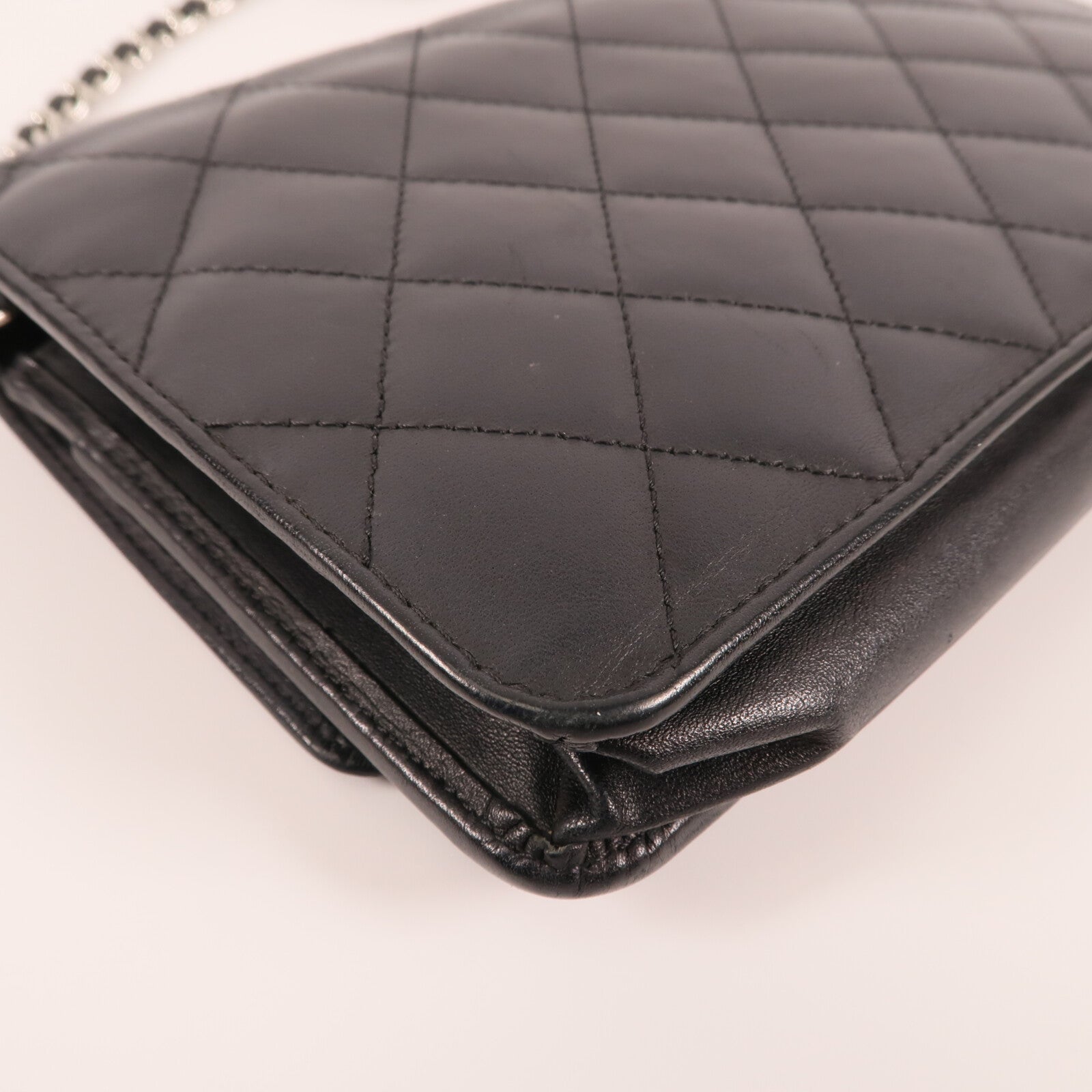 CHANEL 牛皮皮革Cambon Wallet On Chain銀扣鏈帶肩背袋