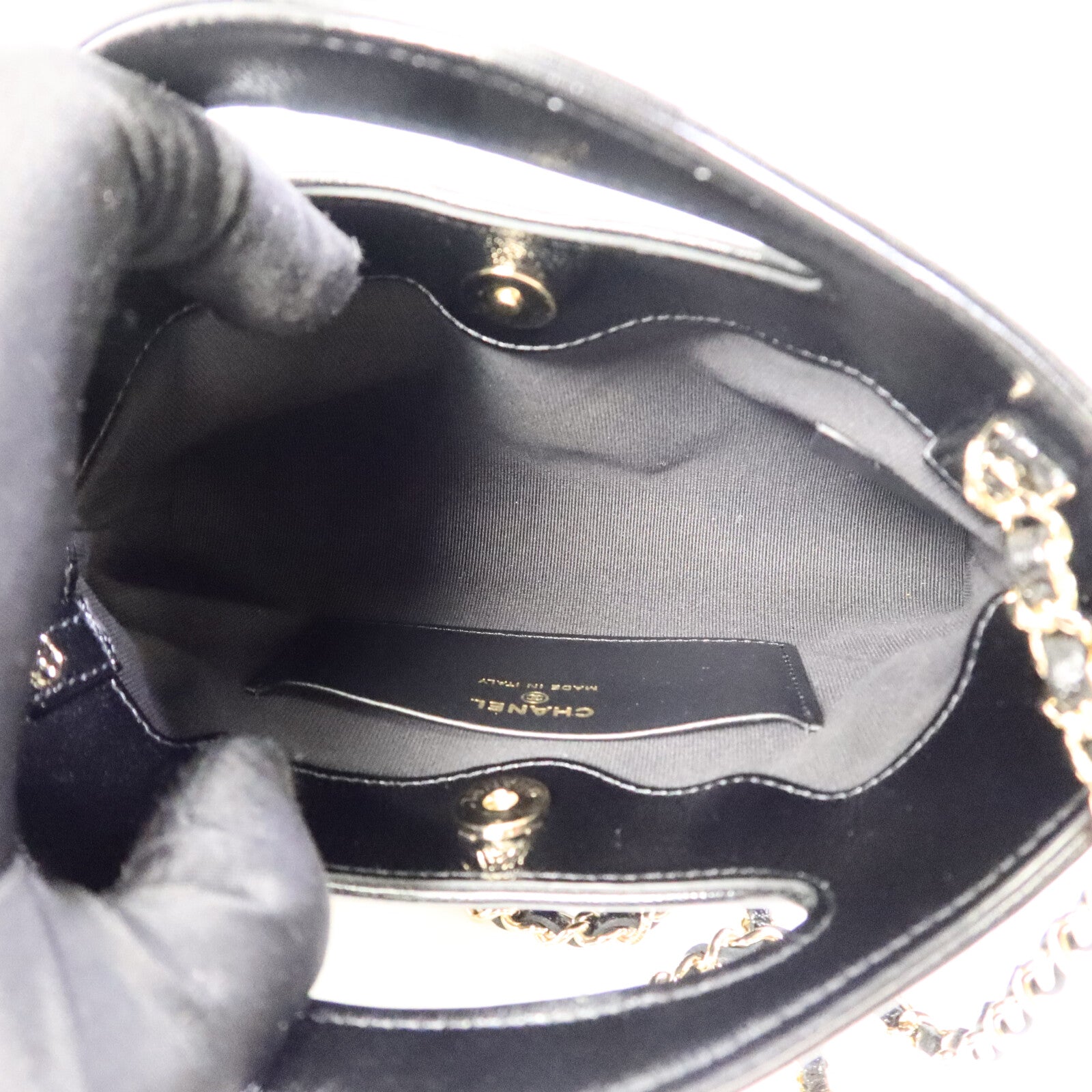 CHANEL 牛皮皮革Chanel 31 Nano鏈帶肩背袋