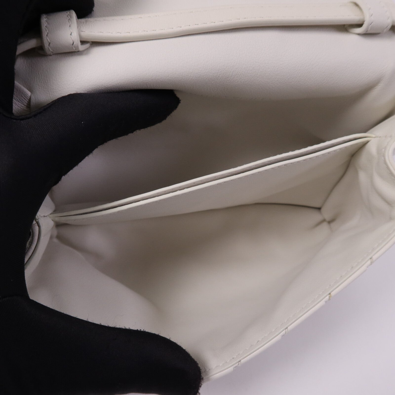 BOTTEGA VENETA 牛皮皮革Shoulder Bag金扣肩背袋