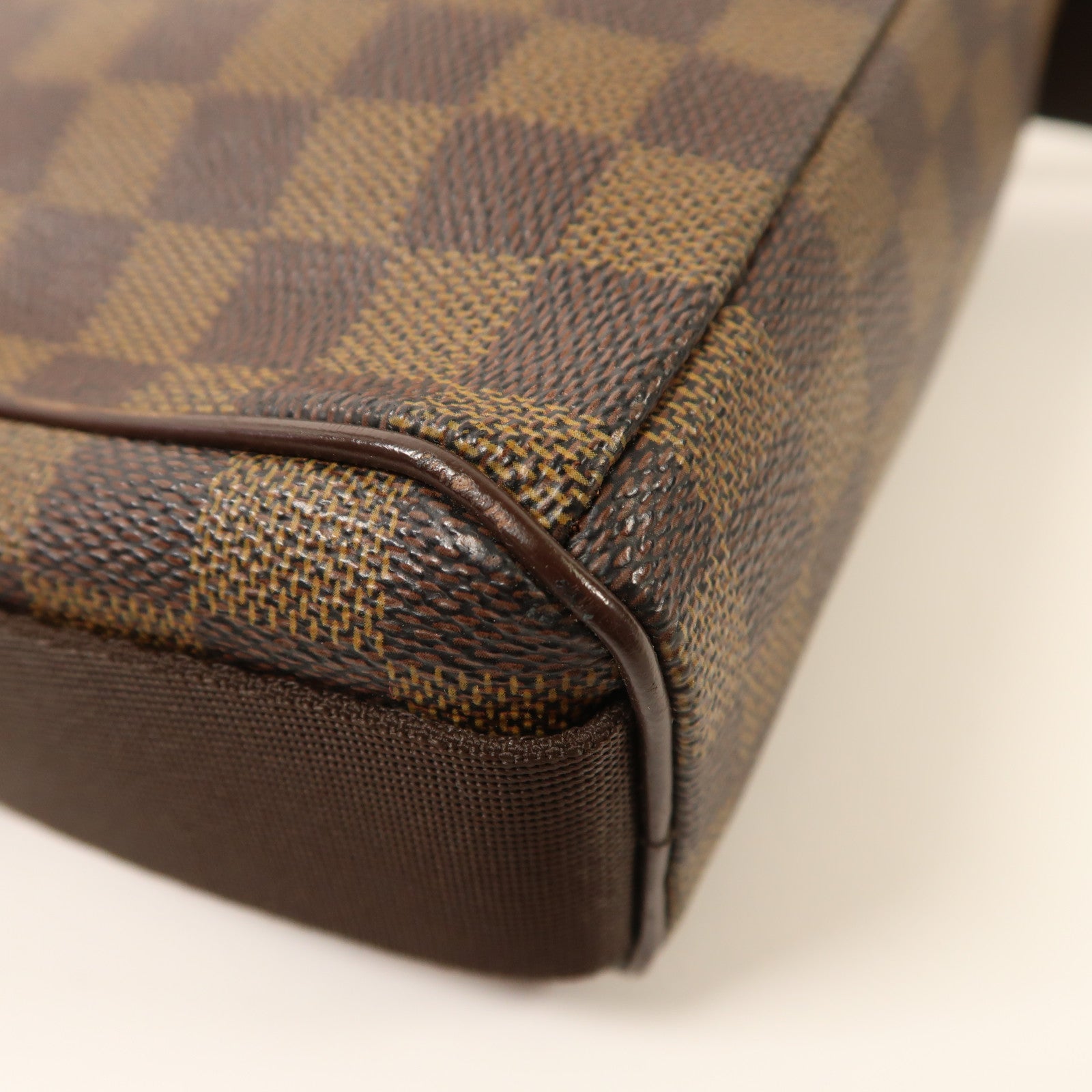 LOUIS VUITTON Damier Olav PM肩背袋