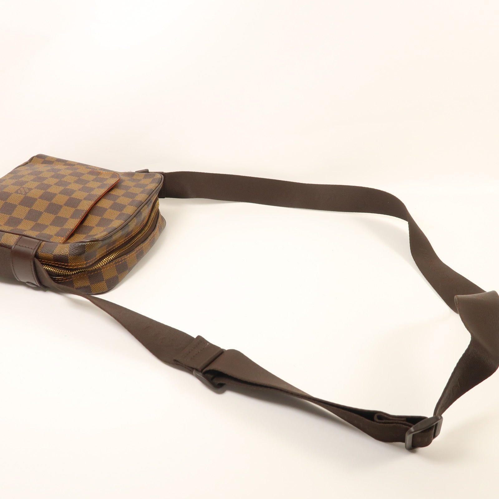 LOUIS VUITTON Damier Olav PM肩背袋