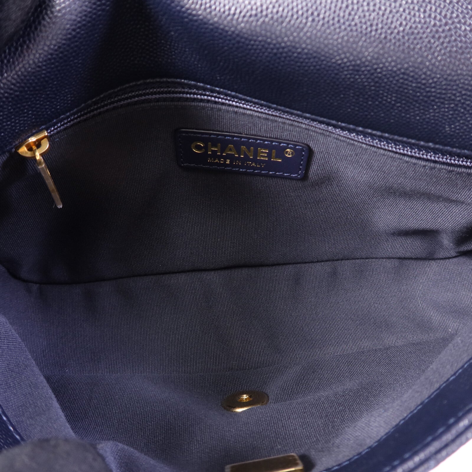 CHANEL 牛皮皮革Shoulder Bag金扣鏈帶肩背袋