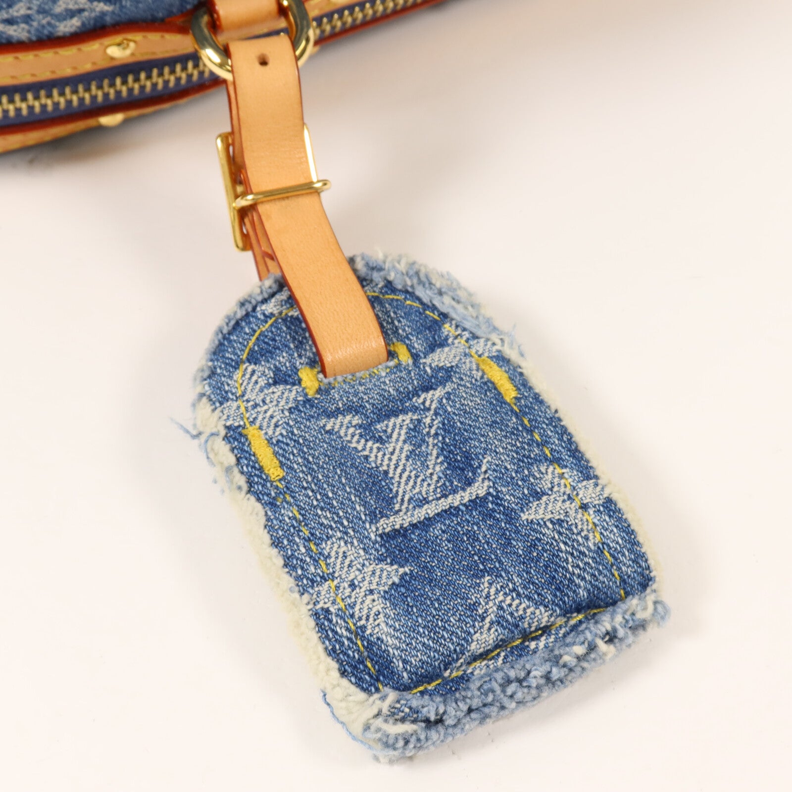 LOUIS VUITTON Monogram Denim Bum Bag腰包