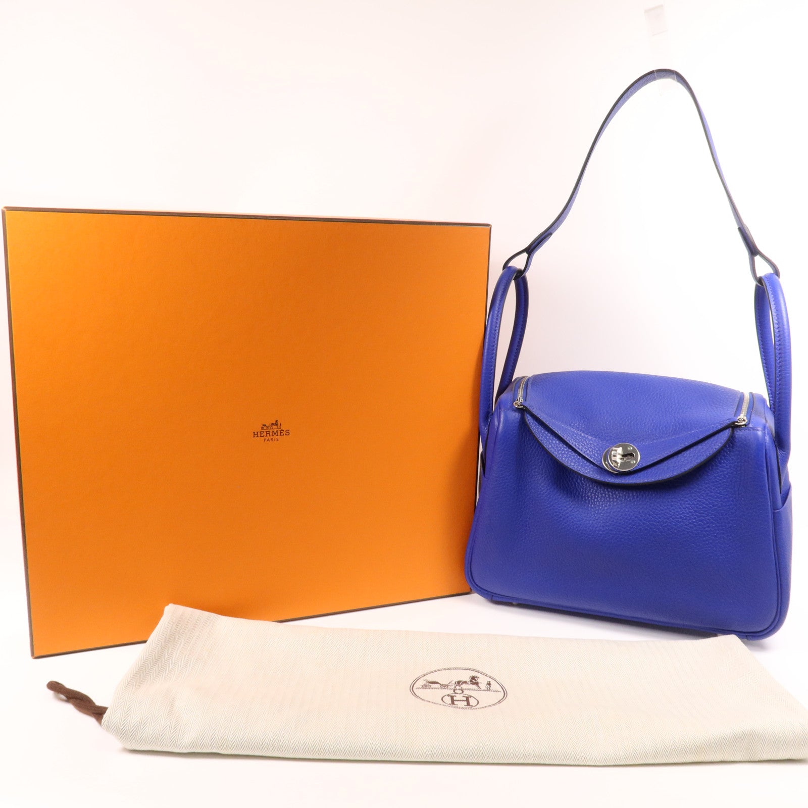 HERMES Clemence皮革Lindy 26銀扣手挽肩背兩用袋Bleu Electrique