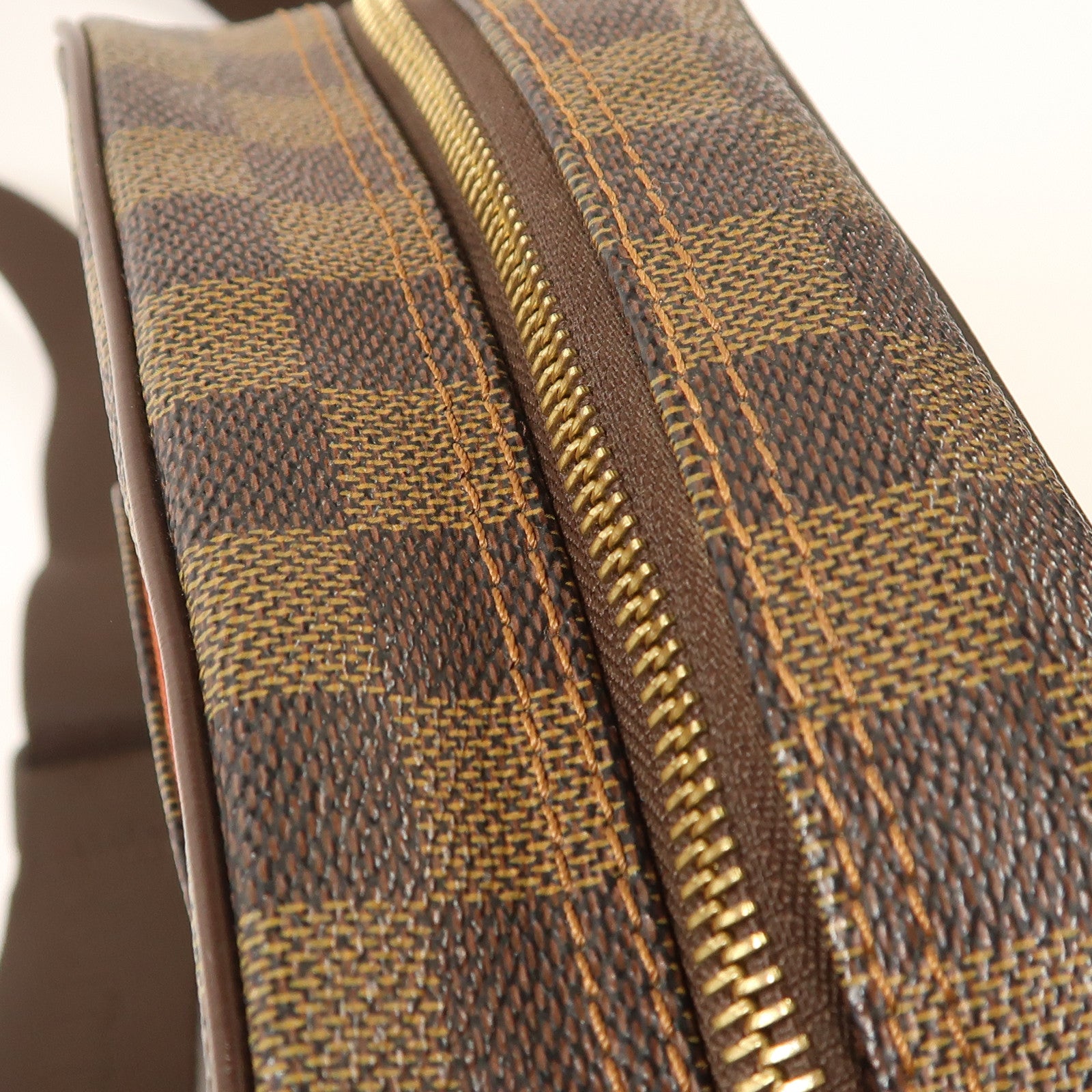 LOUIS VUITTON Damier Olav PM肩背袋