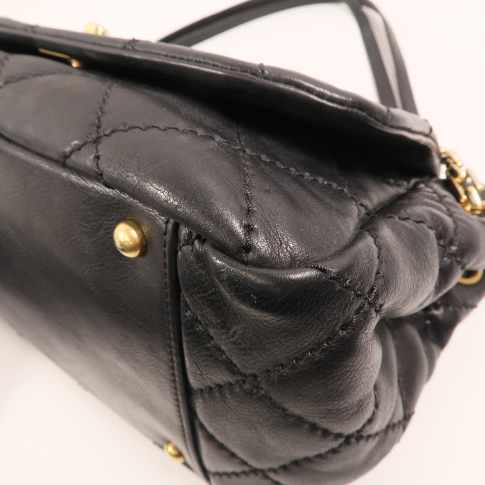 CHANEL 牛皮皮革Chain Shoulder金扣肩背袋