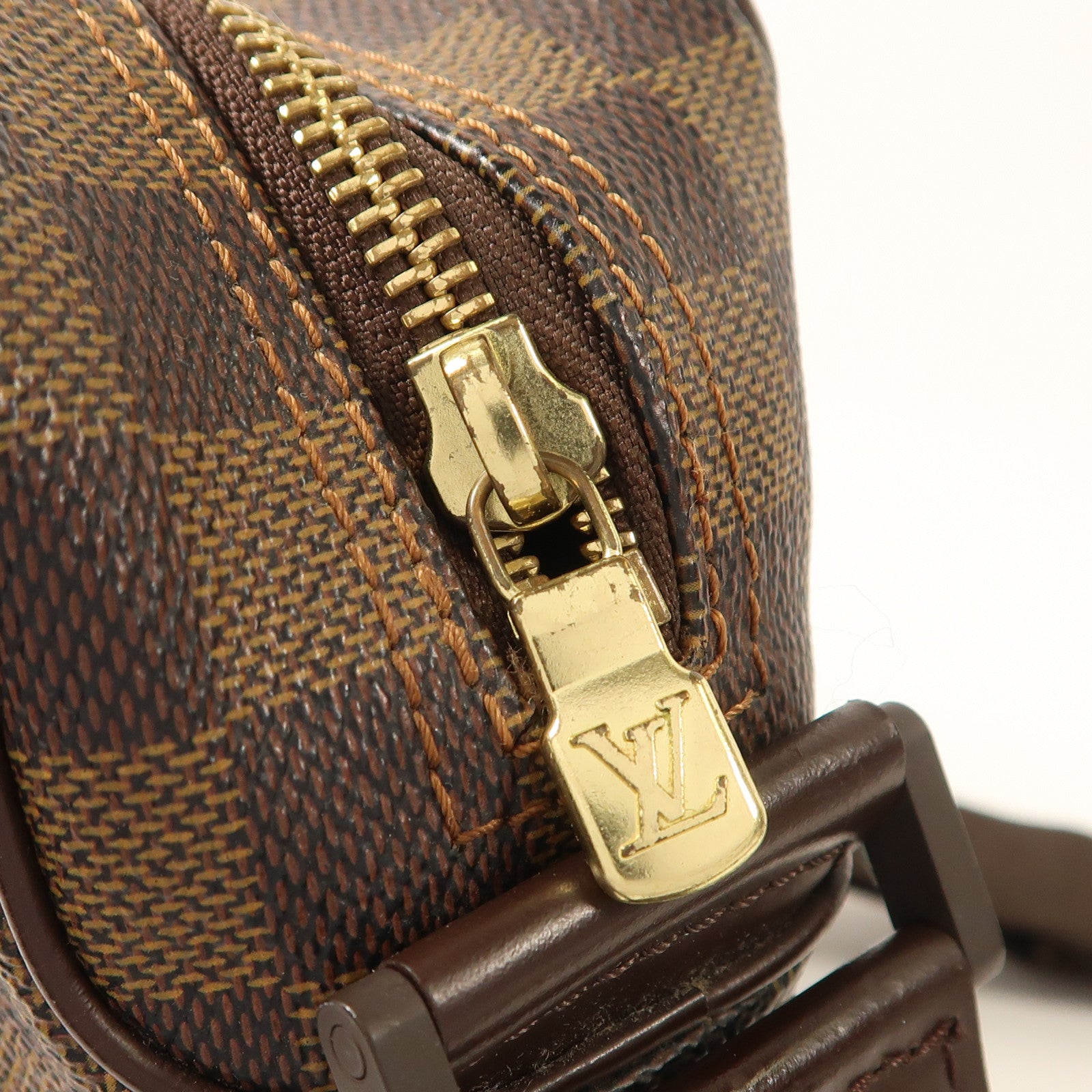 LOUIS VUITTON Damier Olav PM肩背袋