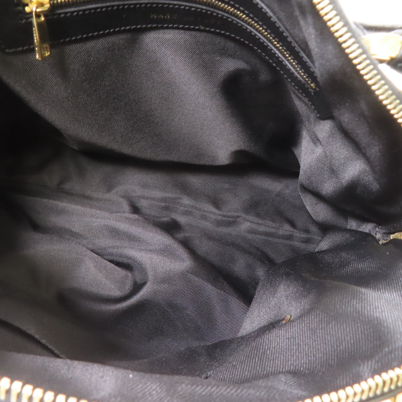 MARC JACOBS 牛皮皮革Handbag金扣手挽袋黑色