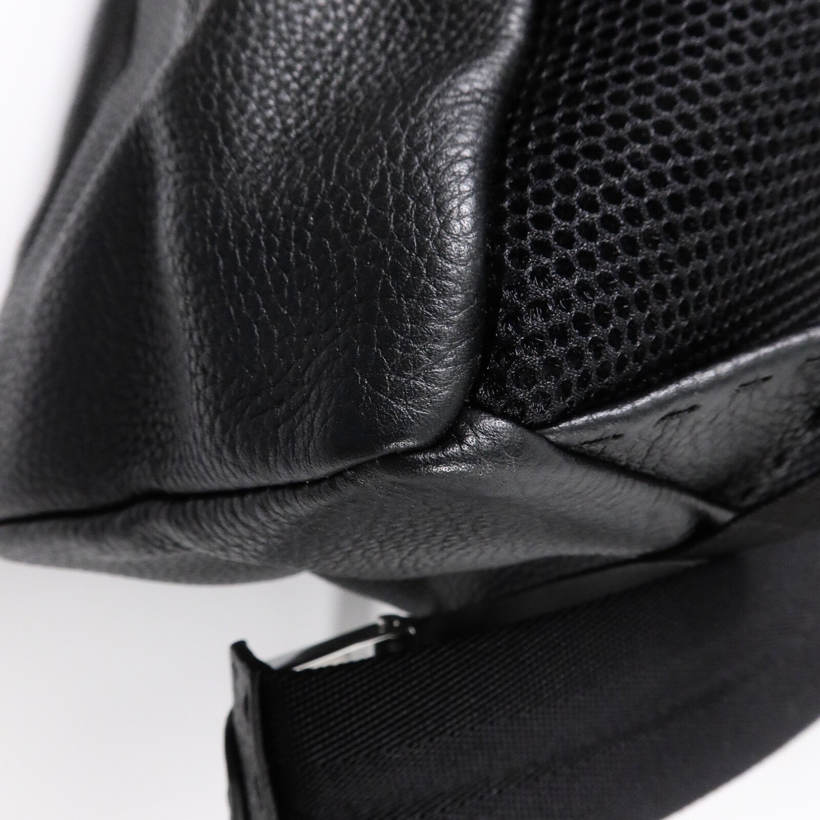 FENDI 【激減優惠】牛皮皮革Backpack背包