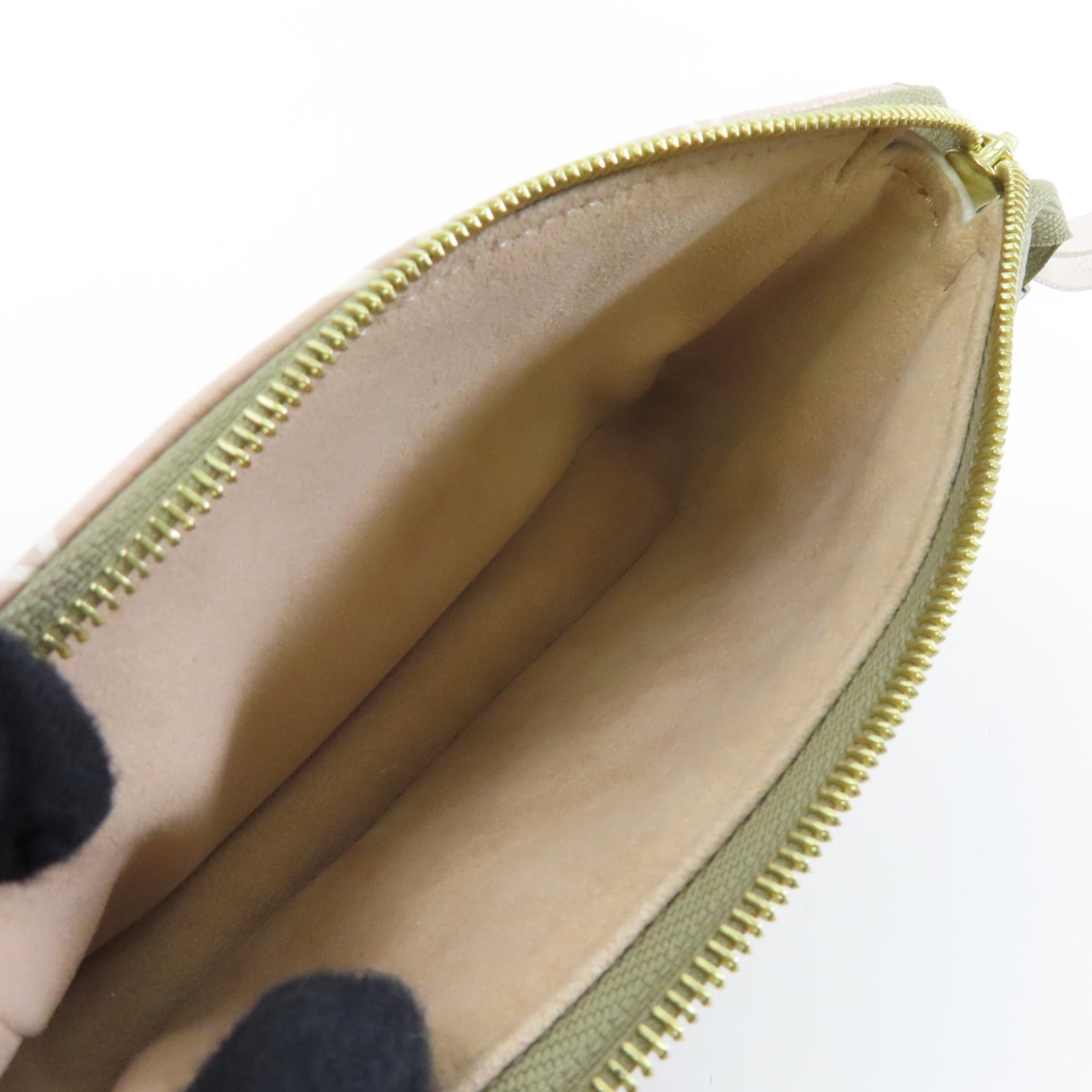 LOUIS VUITTON Monogram Empreinte Mini Pochette Accessories金扣手挽袋綠色/米色/白色