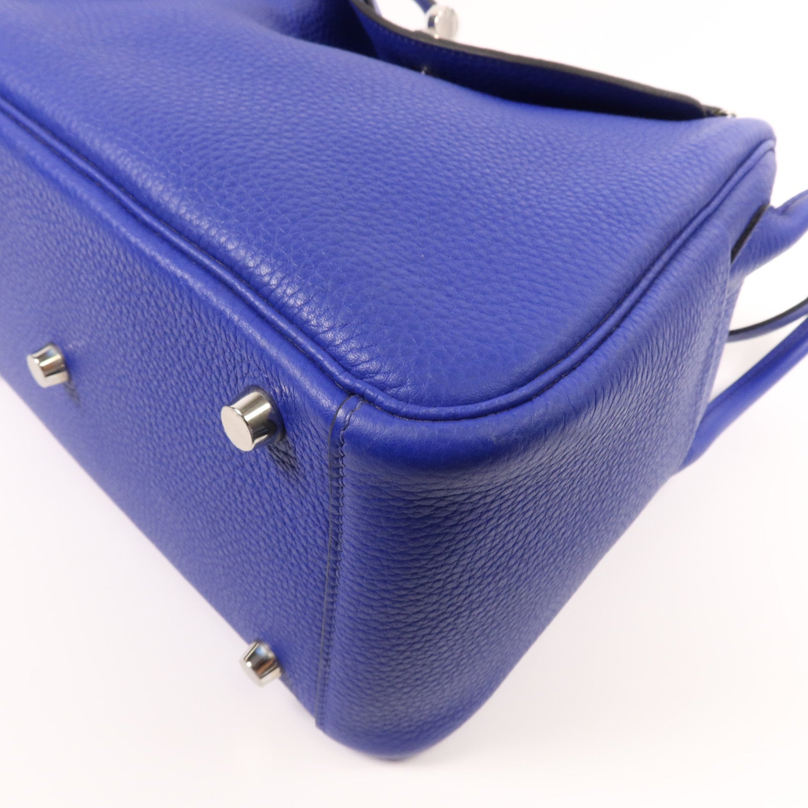 HERMES Clemence皮革Lindy 26銀扣手挽肩背兩用袋Bleu Electrique