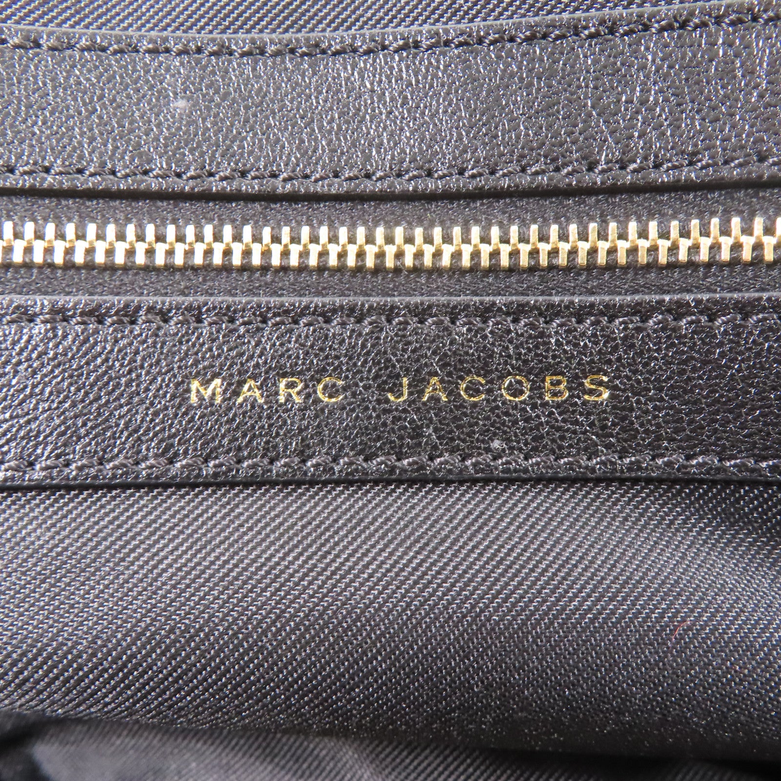 MARC JACOBS 牛皮皮革Handbag金扣手挽袋黑色