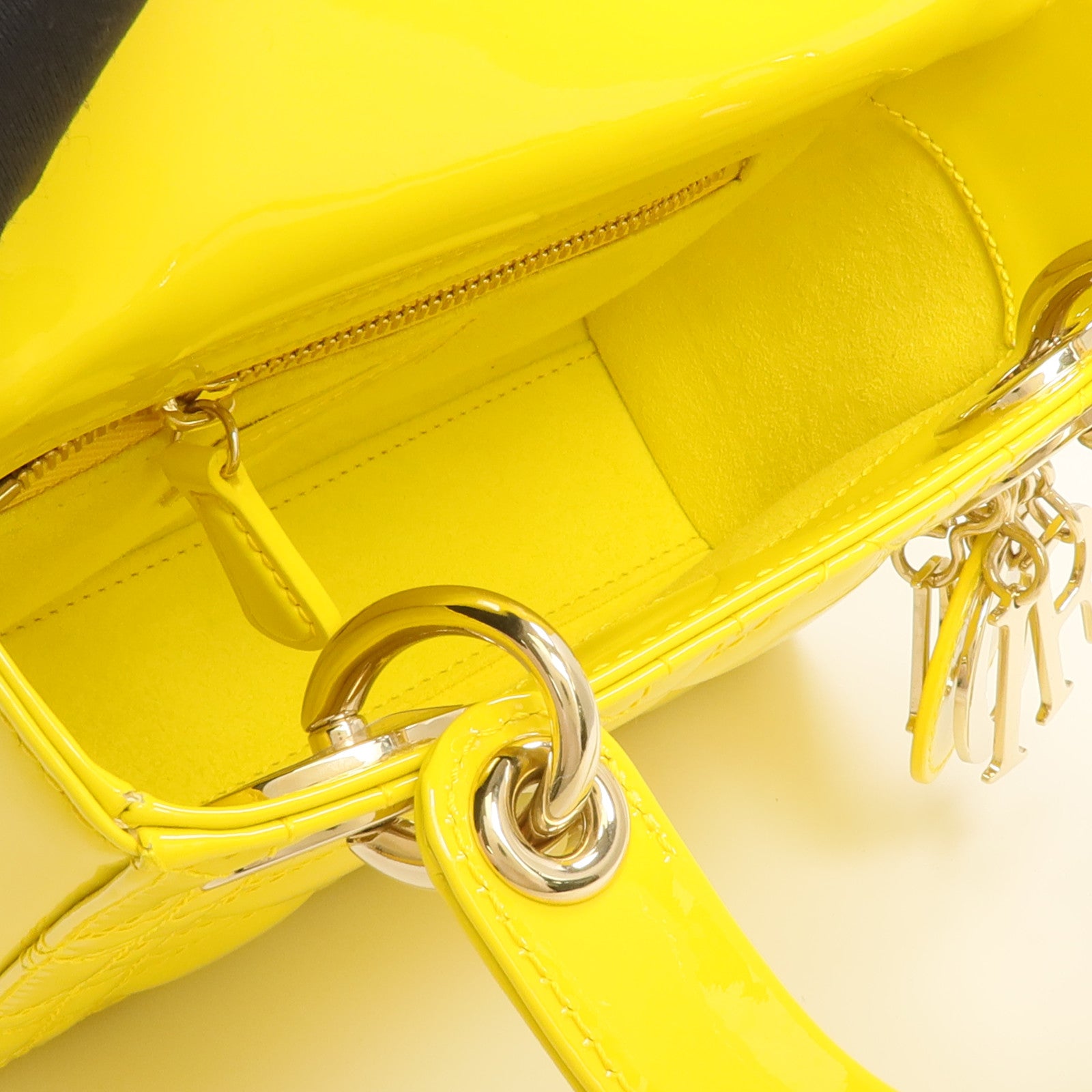 Dior 漆皮皮革Mini Lady Dior金扣鏈帶手挽肩背兩用袋