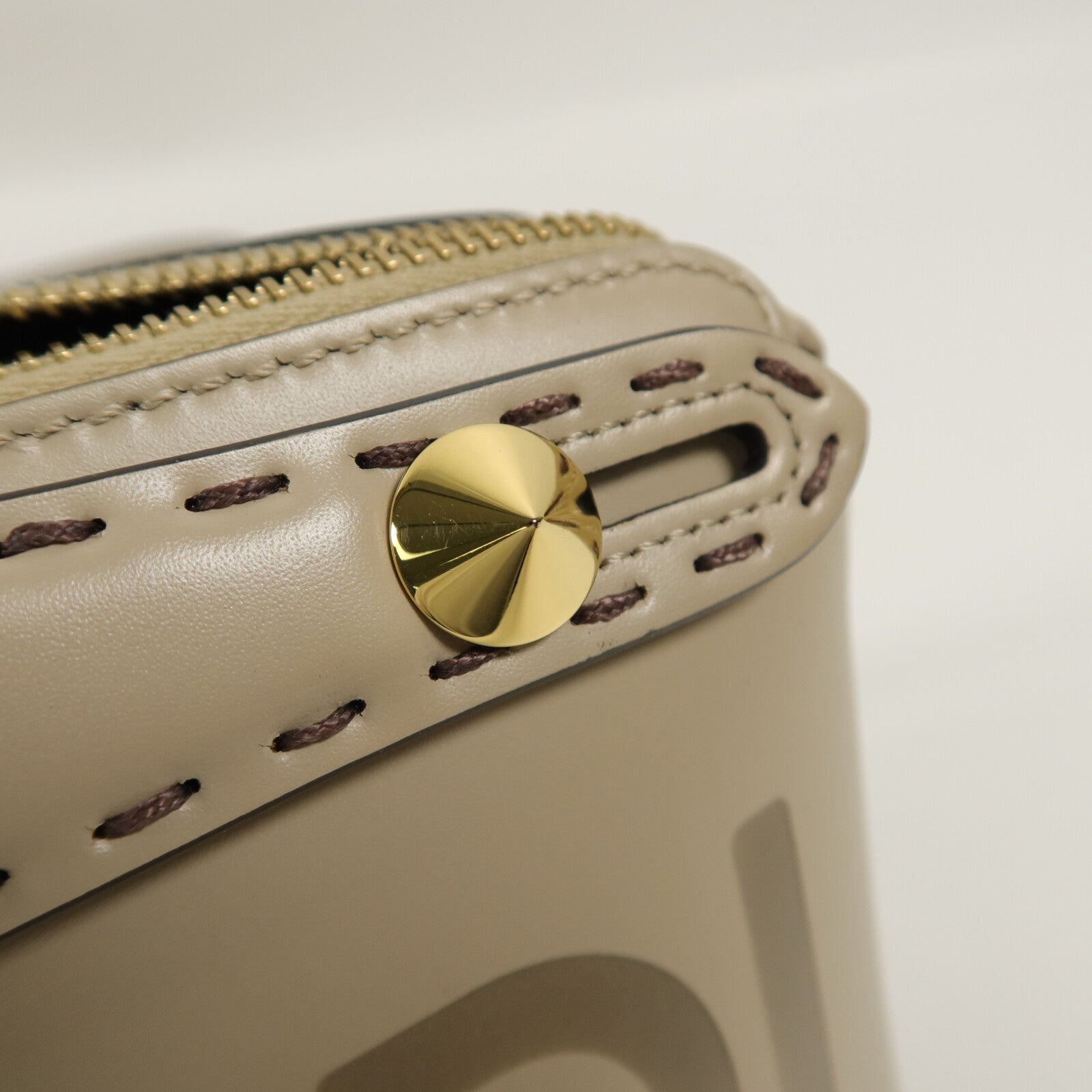 FENDI 牛皮皮革By The Way Mini肩背袋