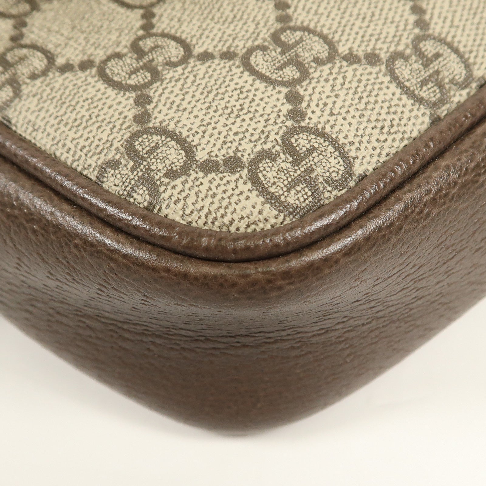 GUCCI 塗層帆布Ophidia GG金扣肩背袋