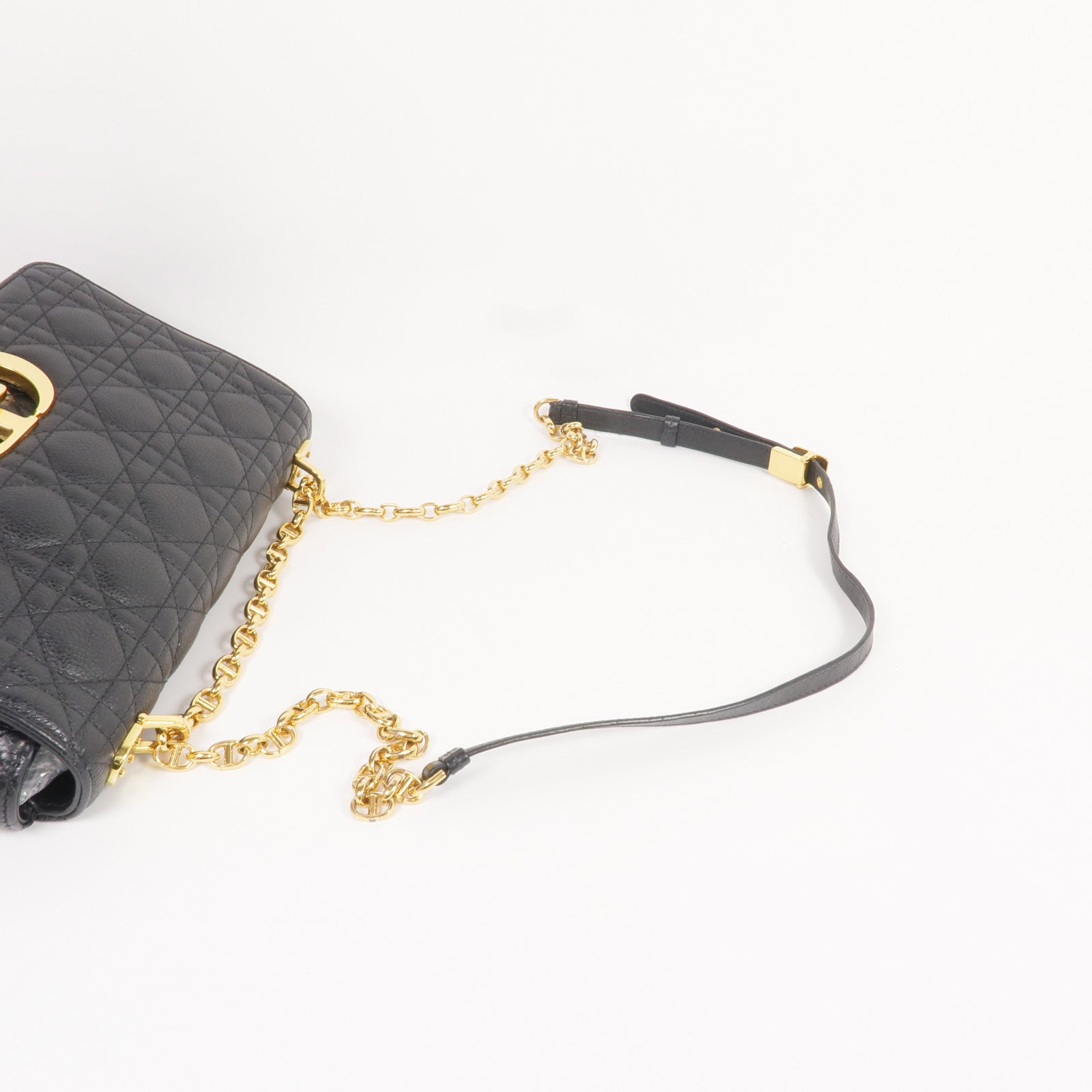 Dior 牛皮皮革Care Bag Medium金扣鏈帶肩背袋