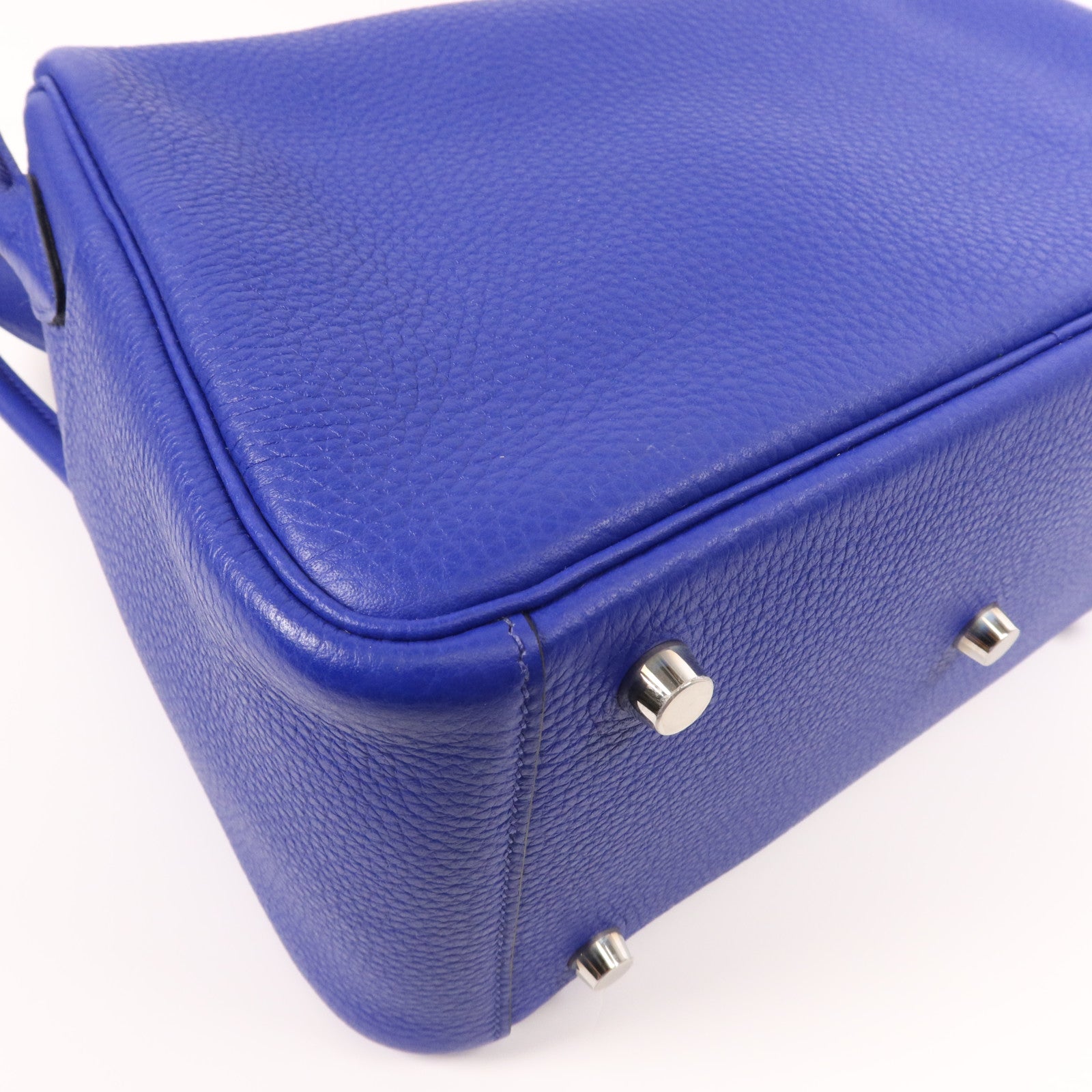 HERMES Clemence皮革Lindy 26銀扣手挽肩背兩用袋Bleu Electrique