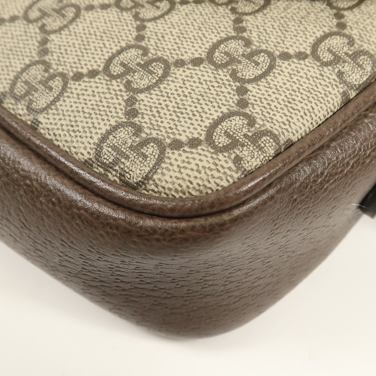 GUCCI 塗層帆布Ophidia GG金扣肩背袋