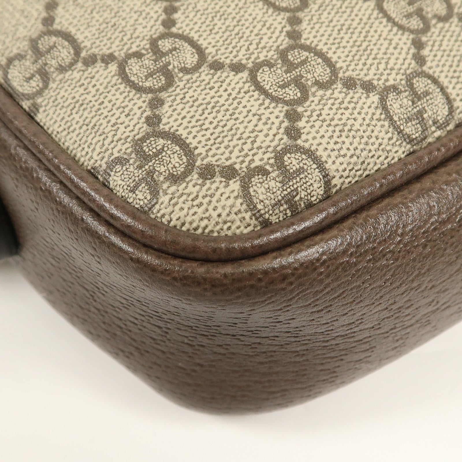 GUCCI 塗層帆布Ophidia GG金扣肩背袋