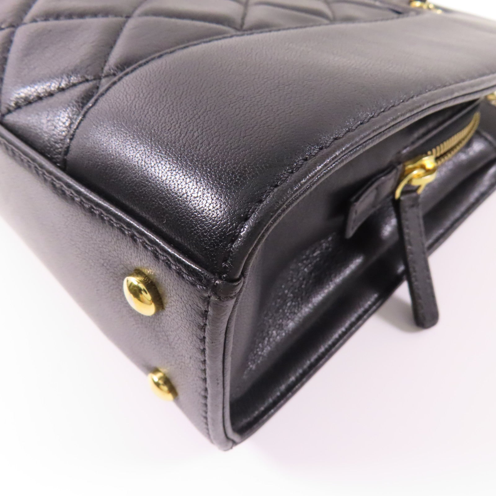 CHANEL 羊皮皮革Shoulder Bag金扣鏈帶肩背袋