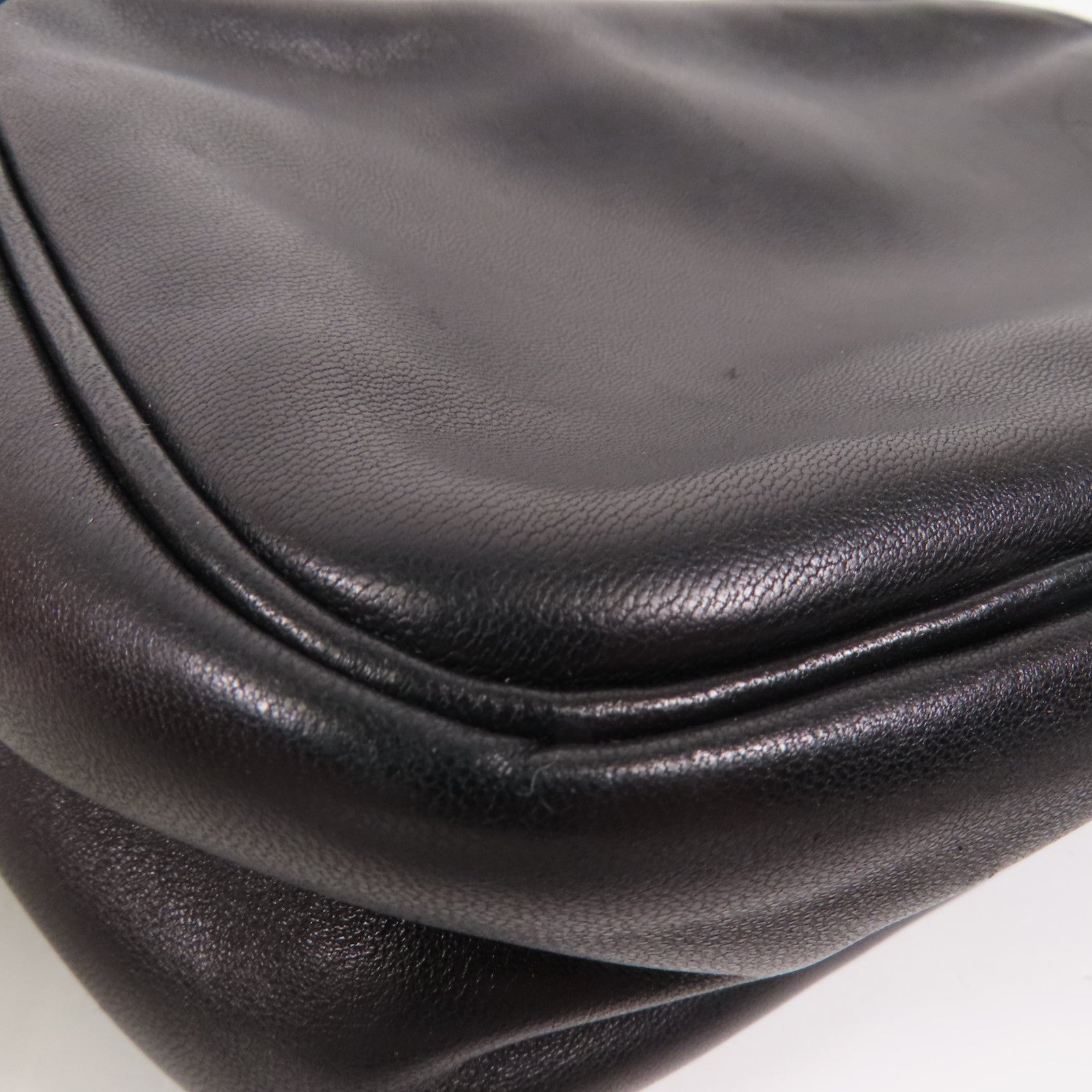 PRADA 羊皮皮革Nappa Fiocco Bow金扣肩背袋