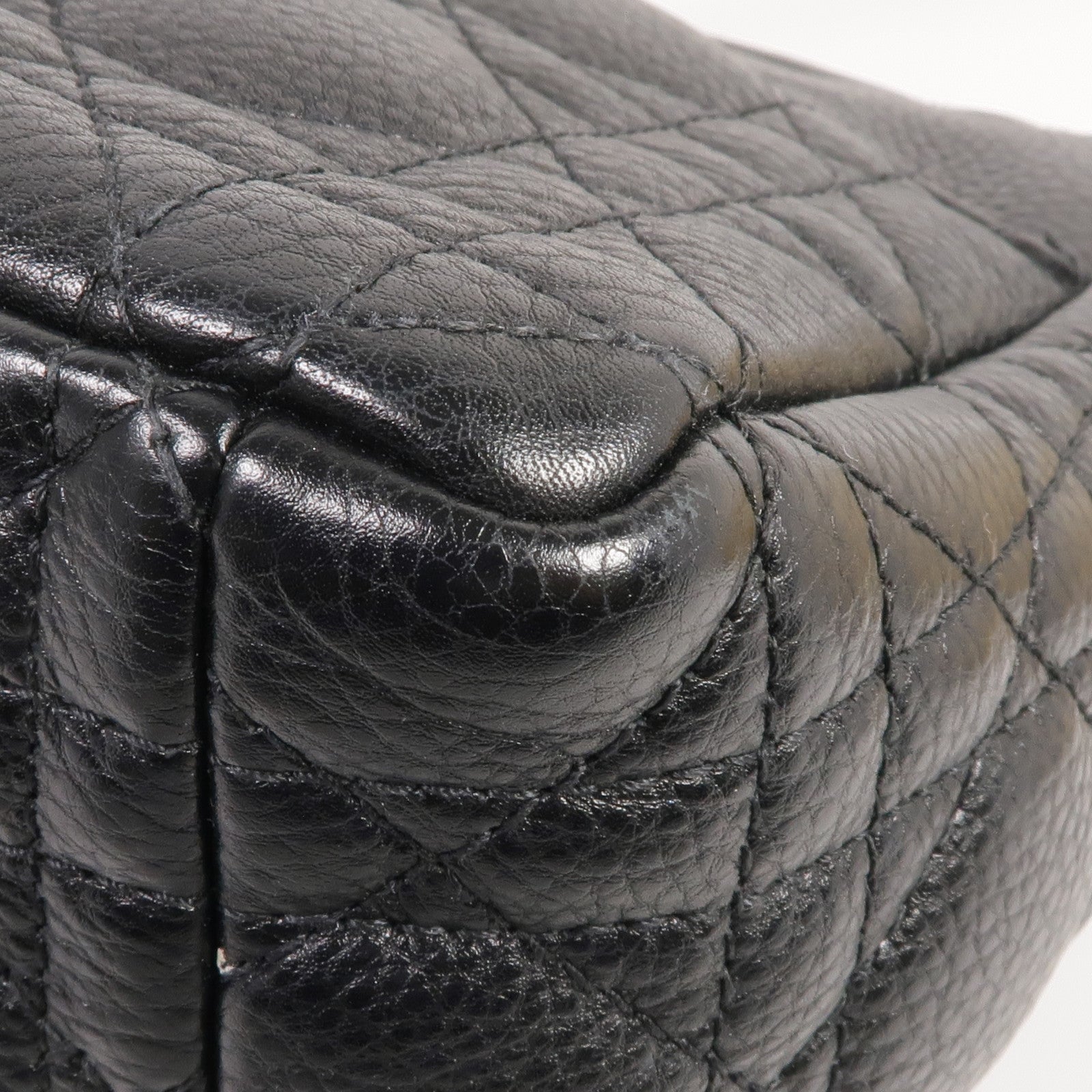 Dior 【激減優惠】牛皮皮革Care Bag Medium金扣鏈帶肩背袋
