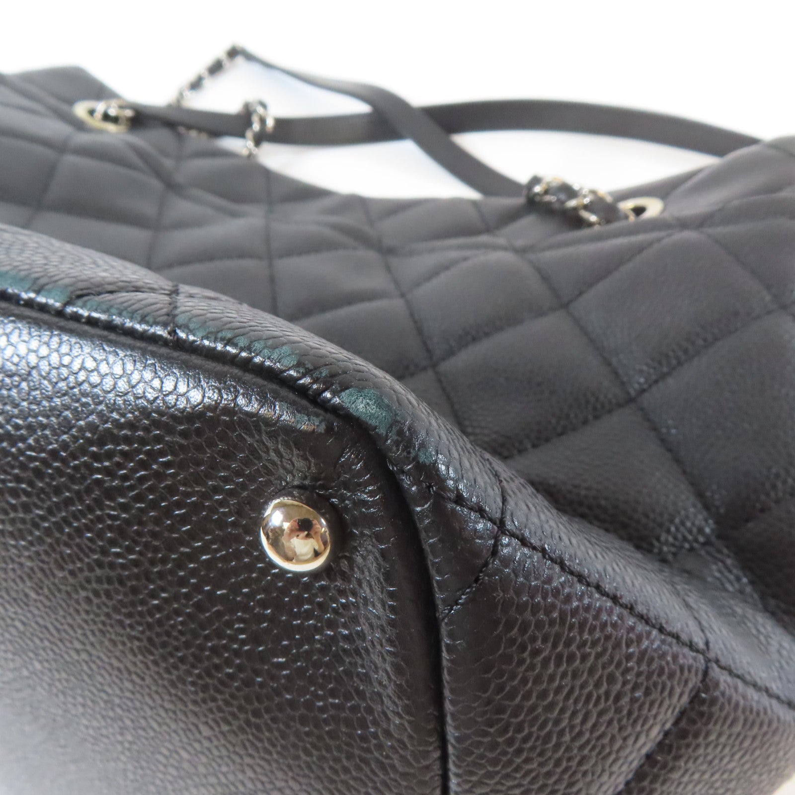 CHANEL 菱格Caviar皮革Totebag銀扣鏈帶肩背袋黑色