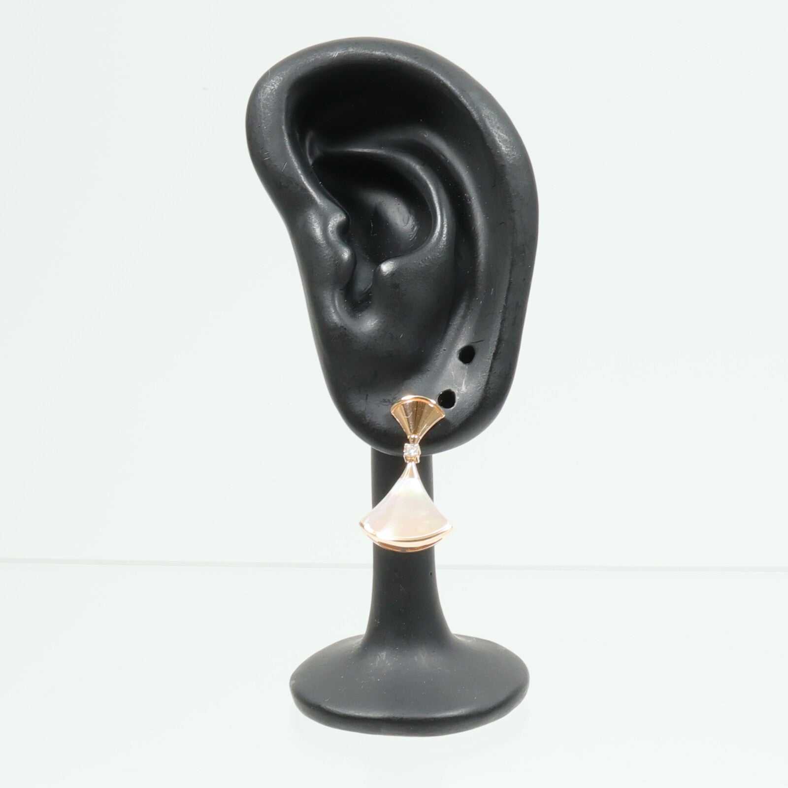 BVLGARI 18K玫瑰金Divas' Dream Earrings珍珠母貝耳環