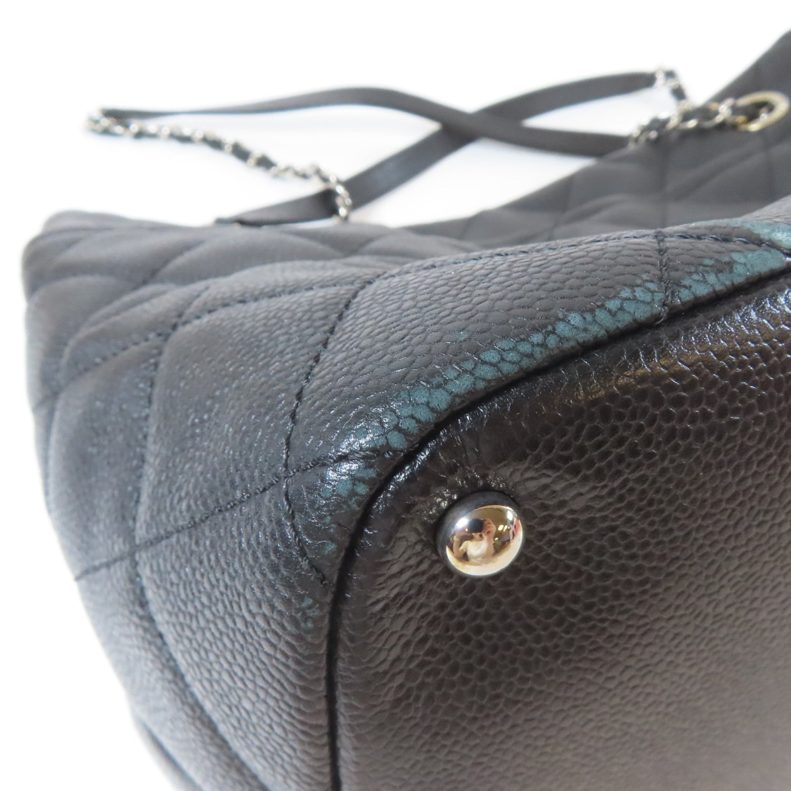 CHANEL 菱格Caviar皮革Totebag銀扣鏈帶肩背袋黑色